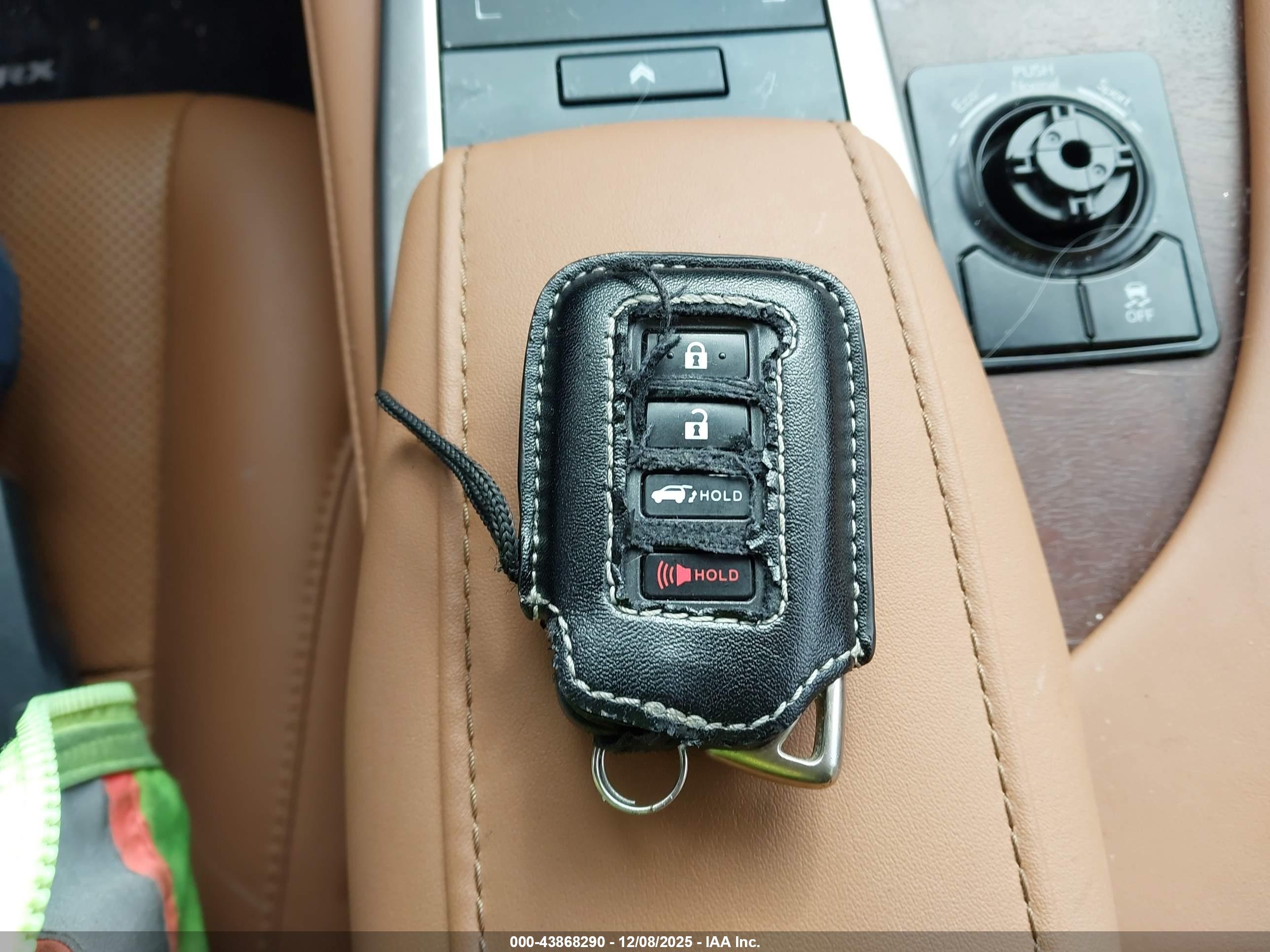 LEXUS RX image 11