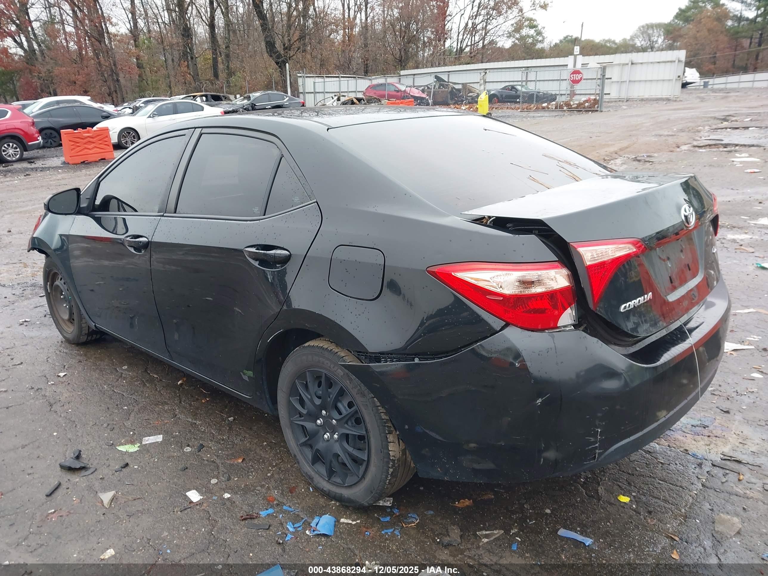 TOYOTA COROLLA image 3