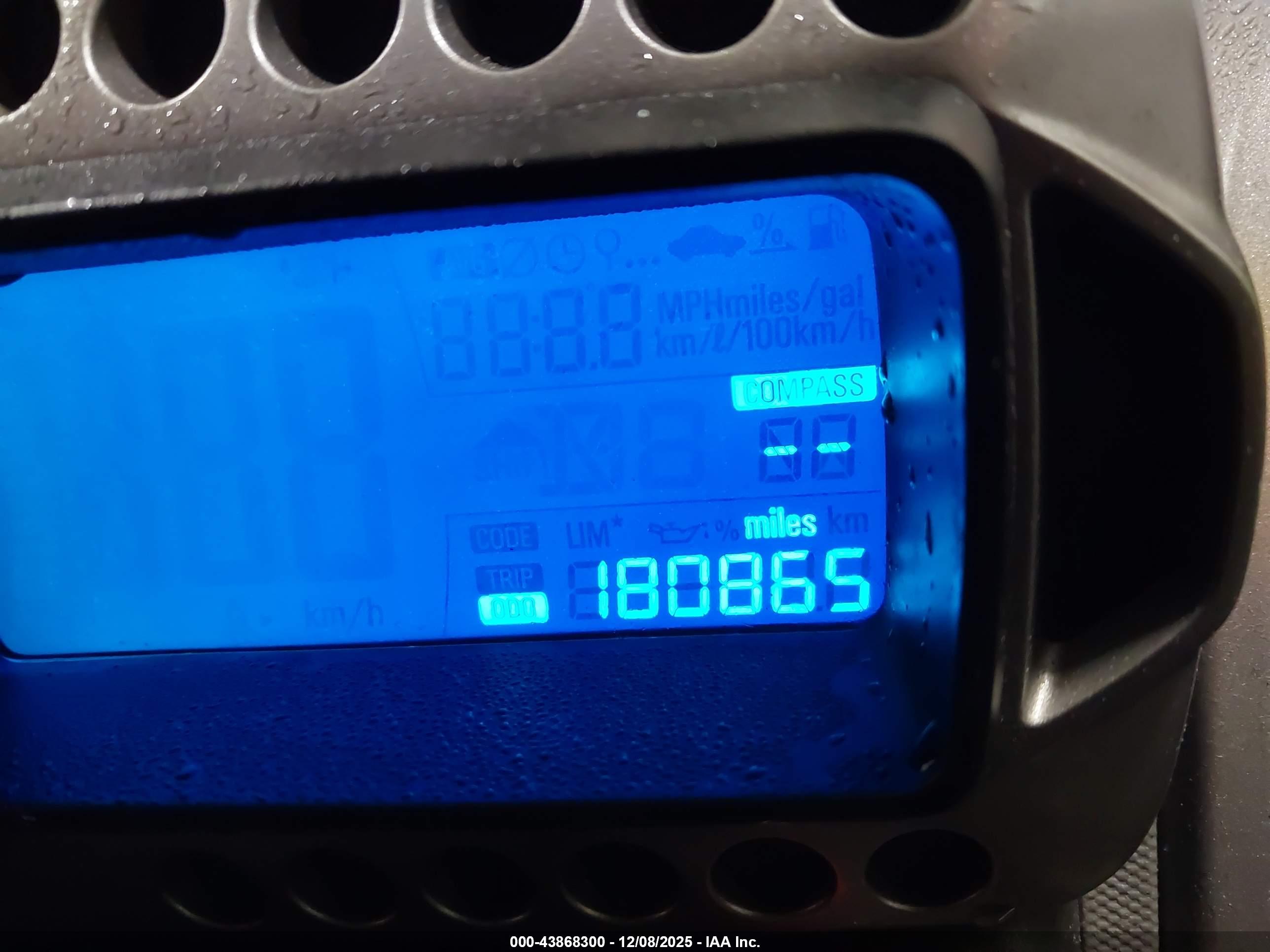 CHEVROLET SONIC image 7
