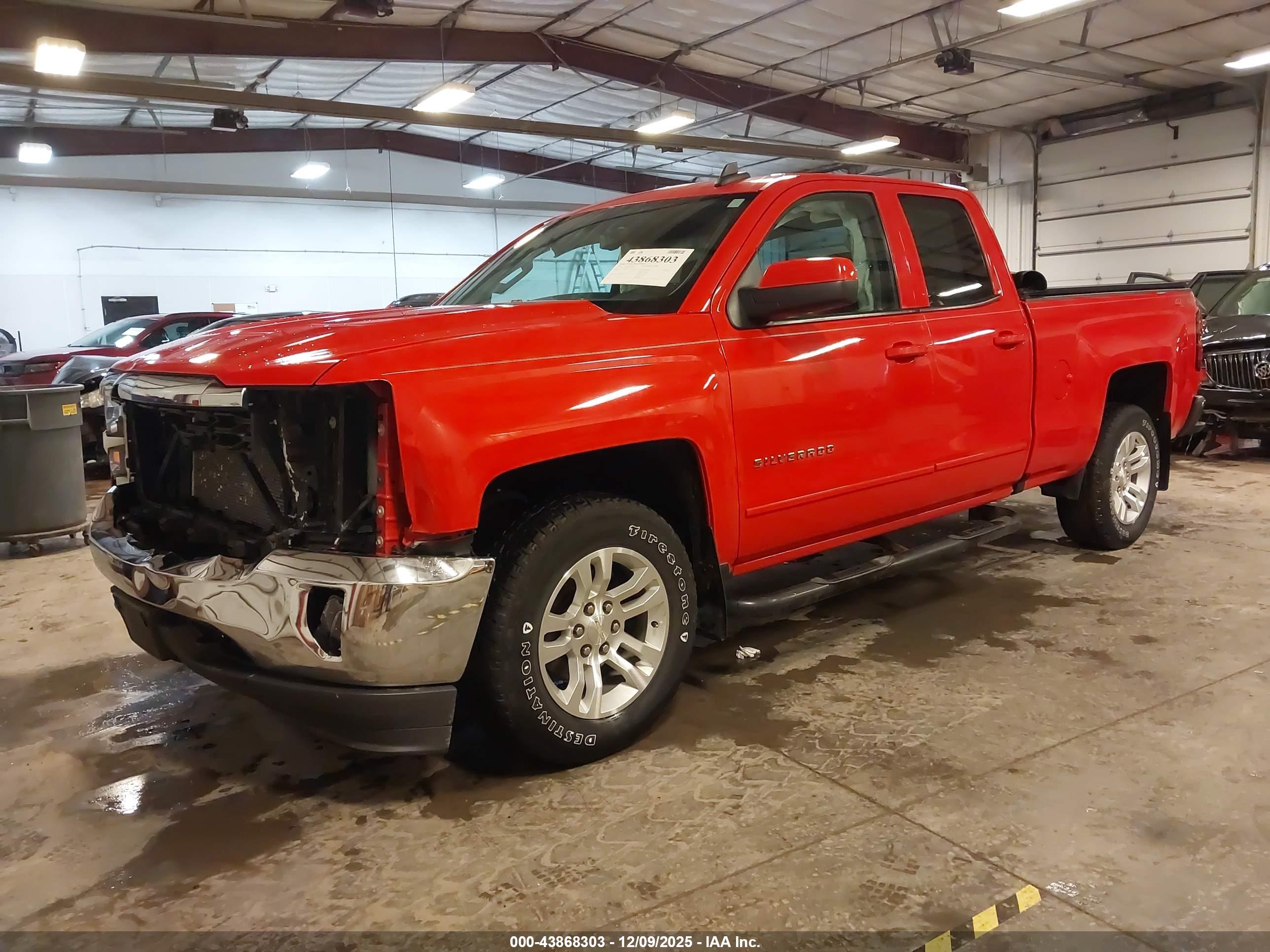 CHEVROLET SILVERADO image 2