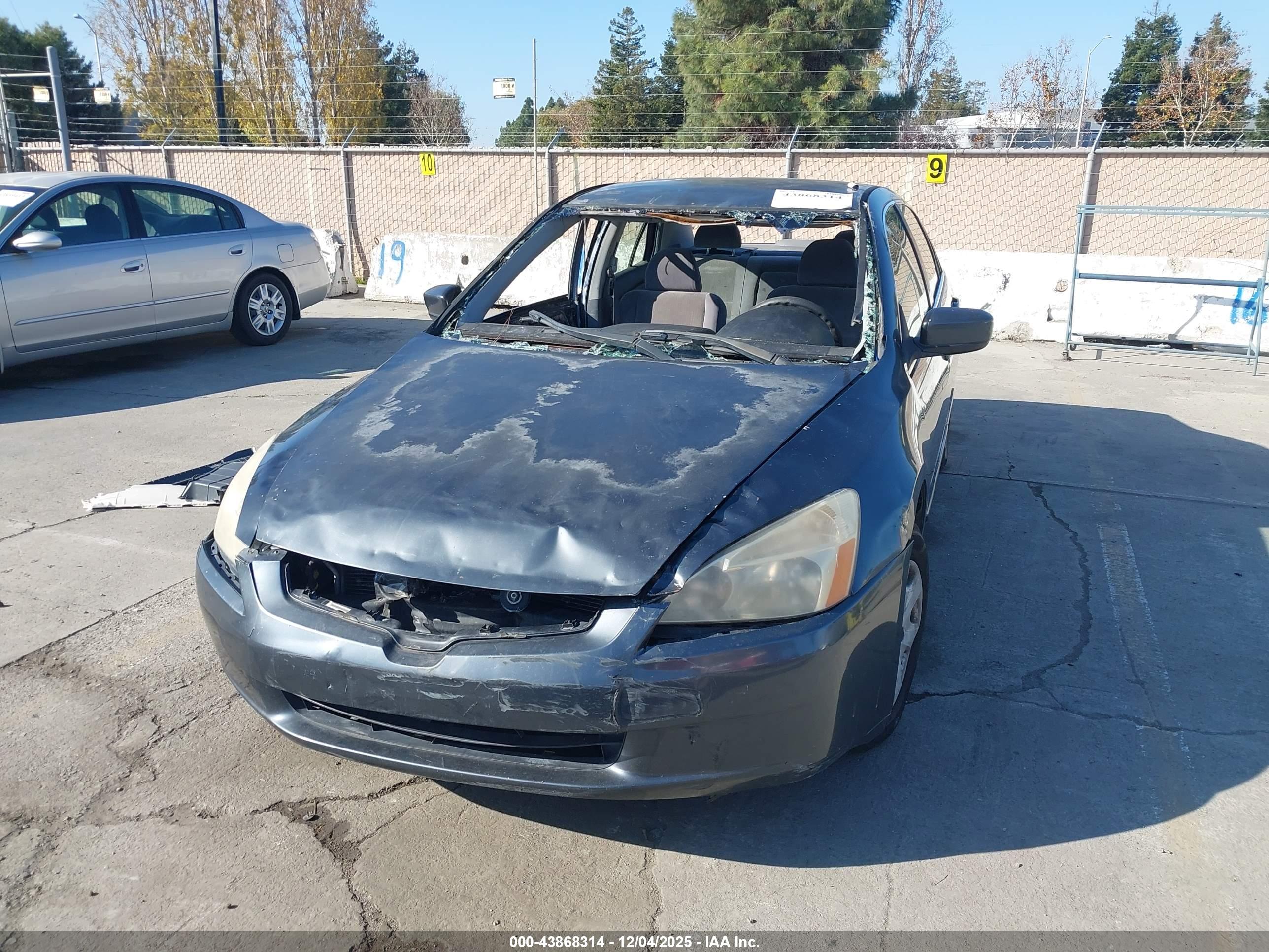 HONDA ACCORD image 6