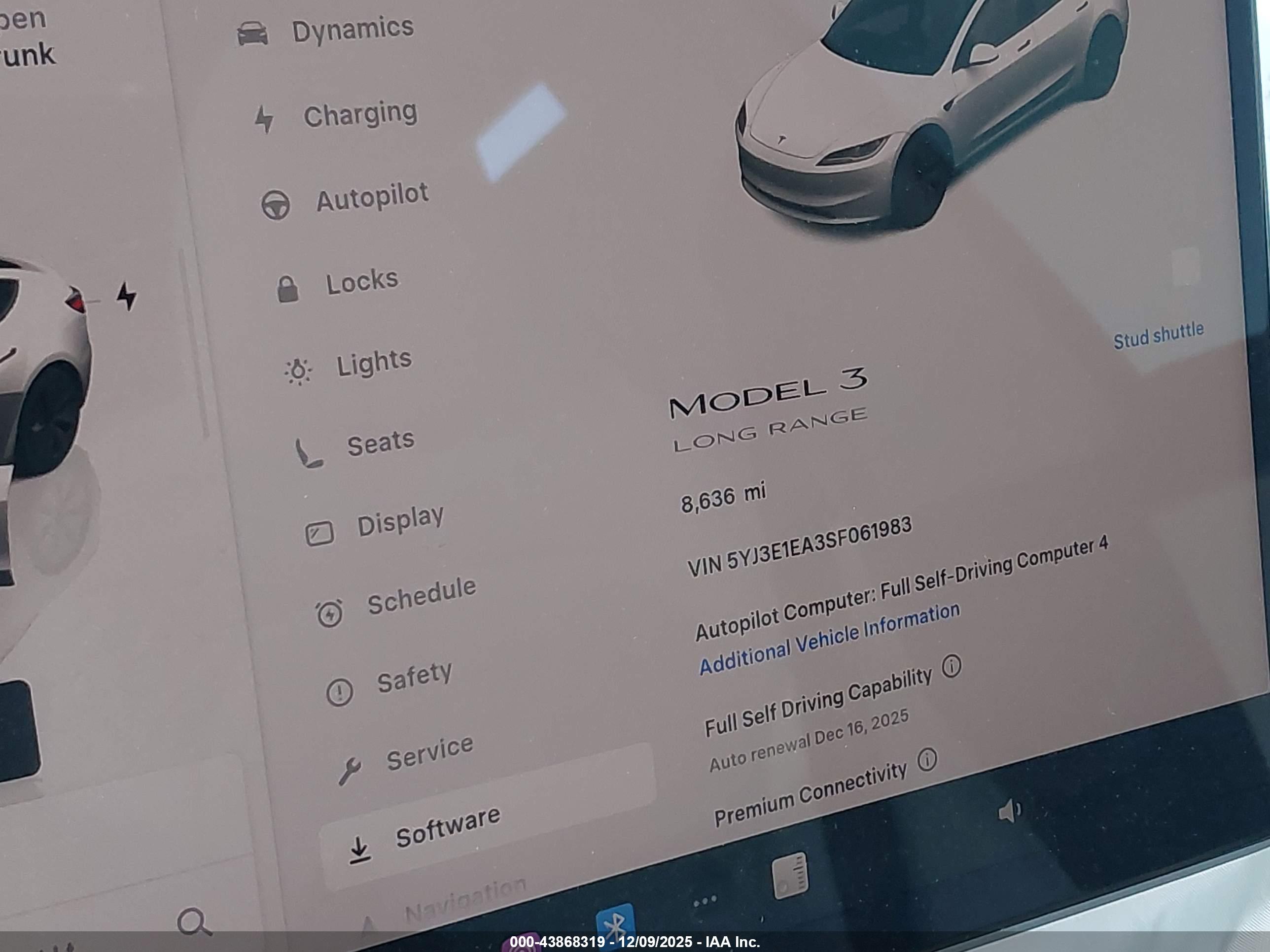 TESLA MODEL image 7