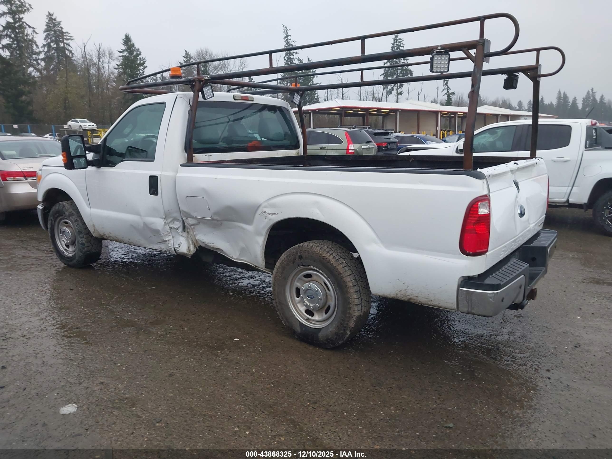 FORD F-250 image 3