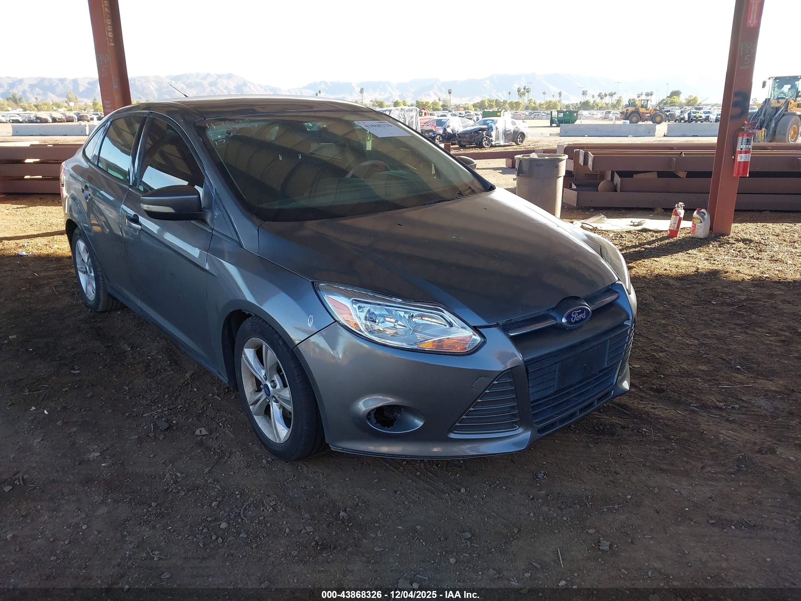 FORD FOCUS image 6