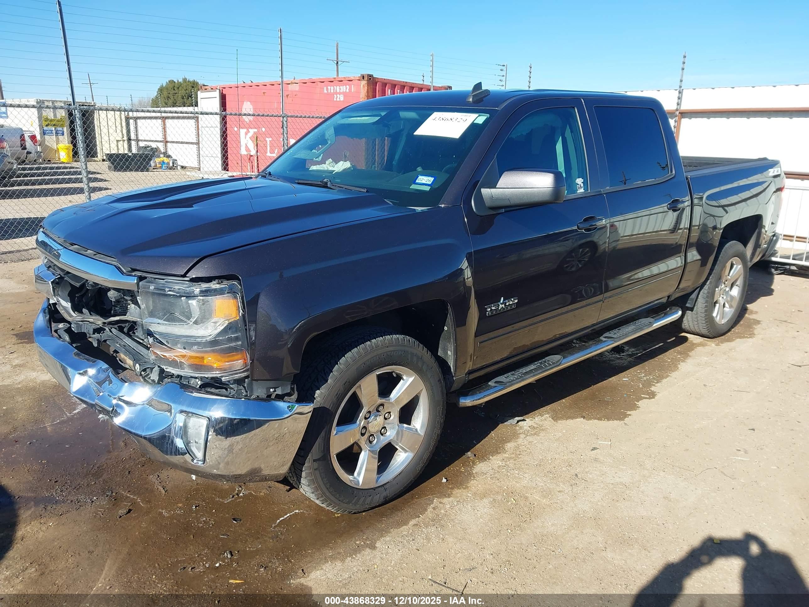 CHEVROLET SILVERADO image 2