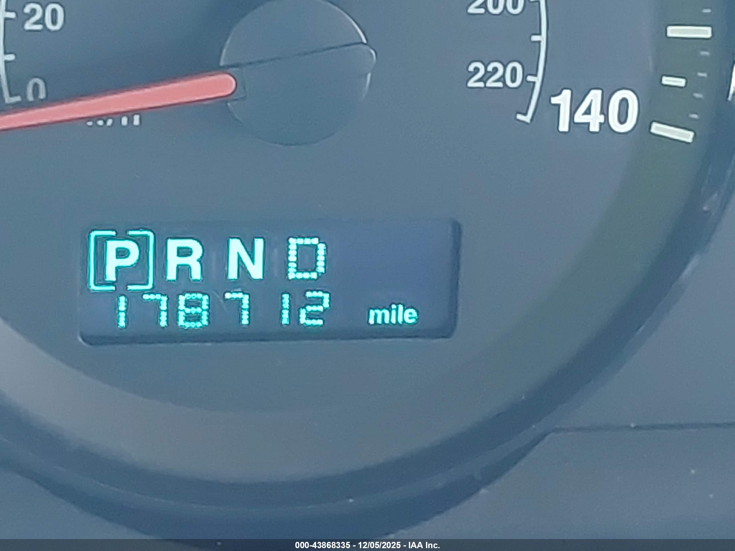 JEEP GRAND image 7
