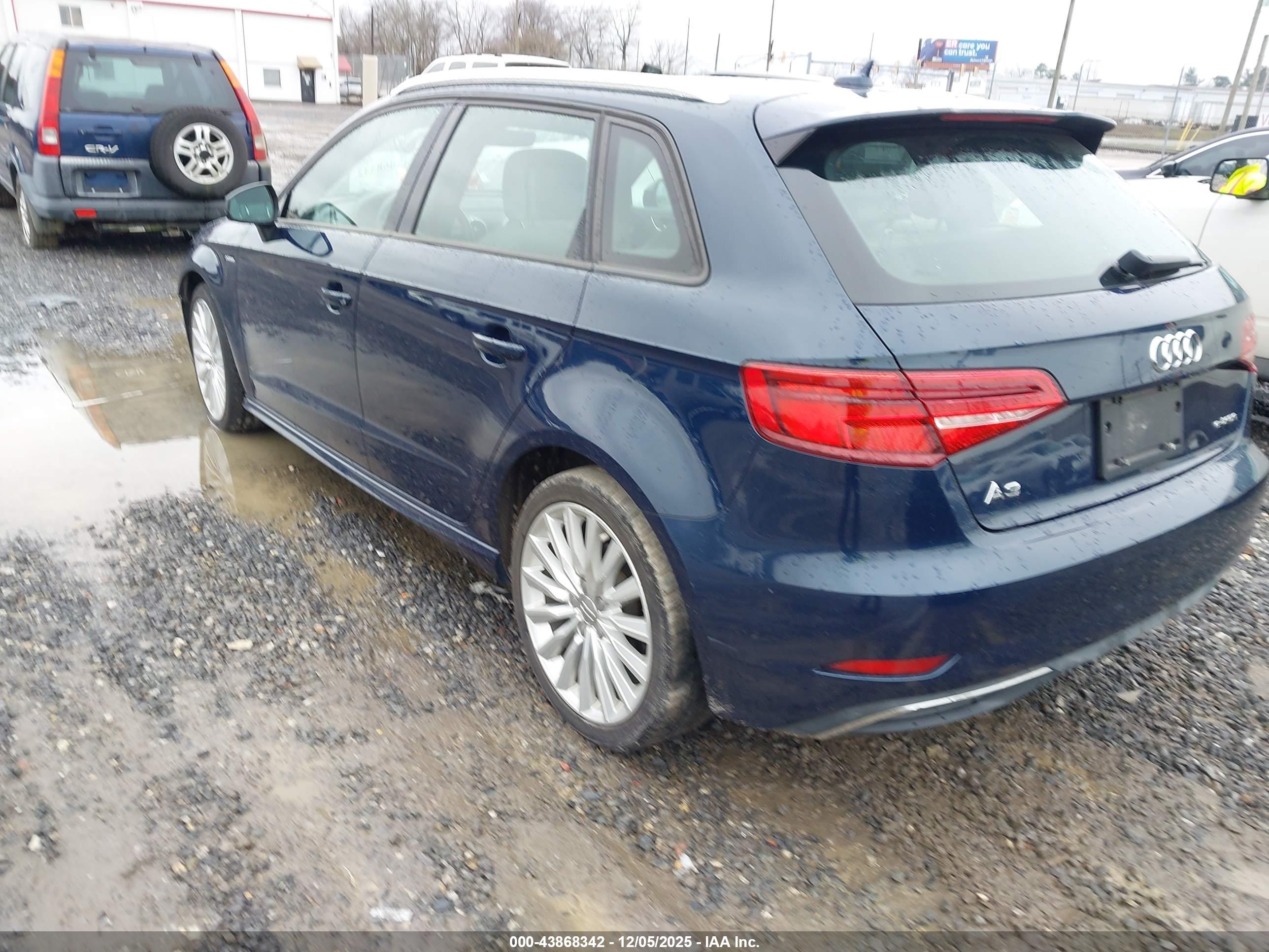 AUDI A3 image 3