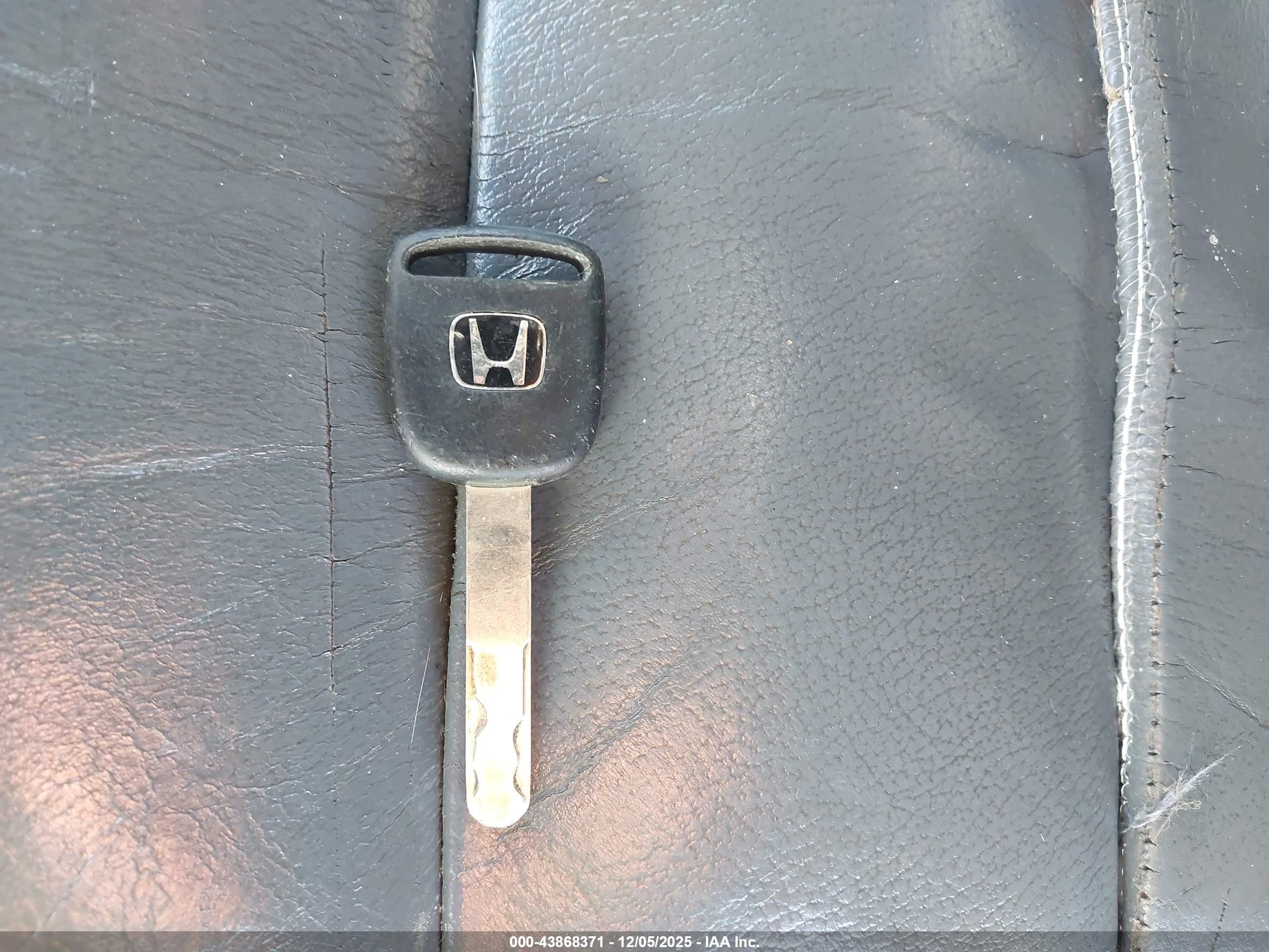 HONDA ACCORD image 11