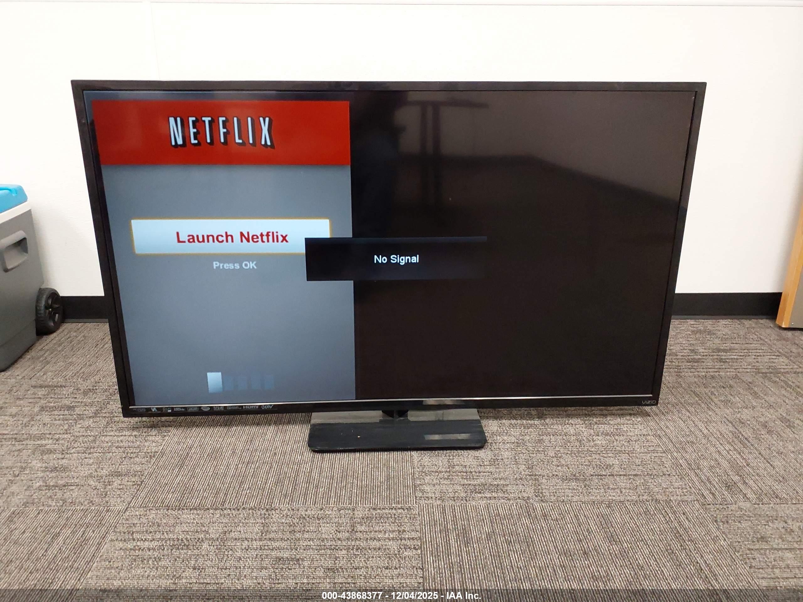 VIZIO 60 image 8