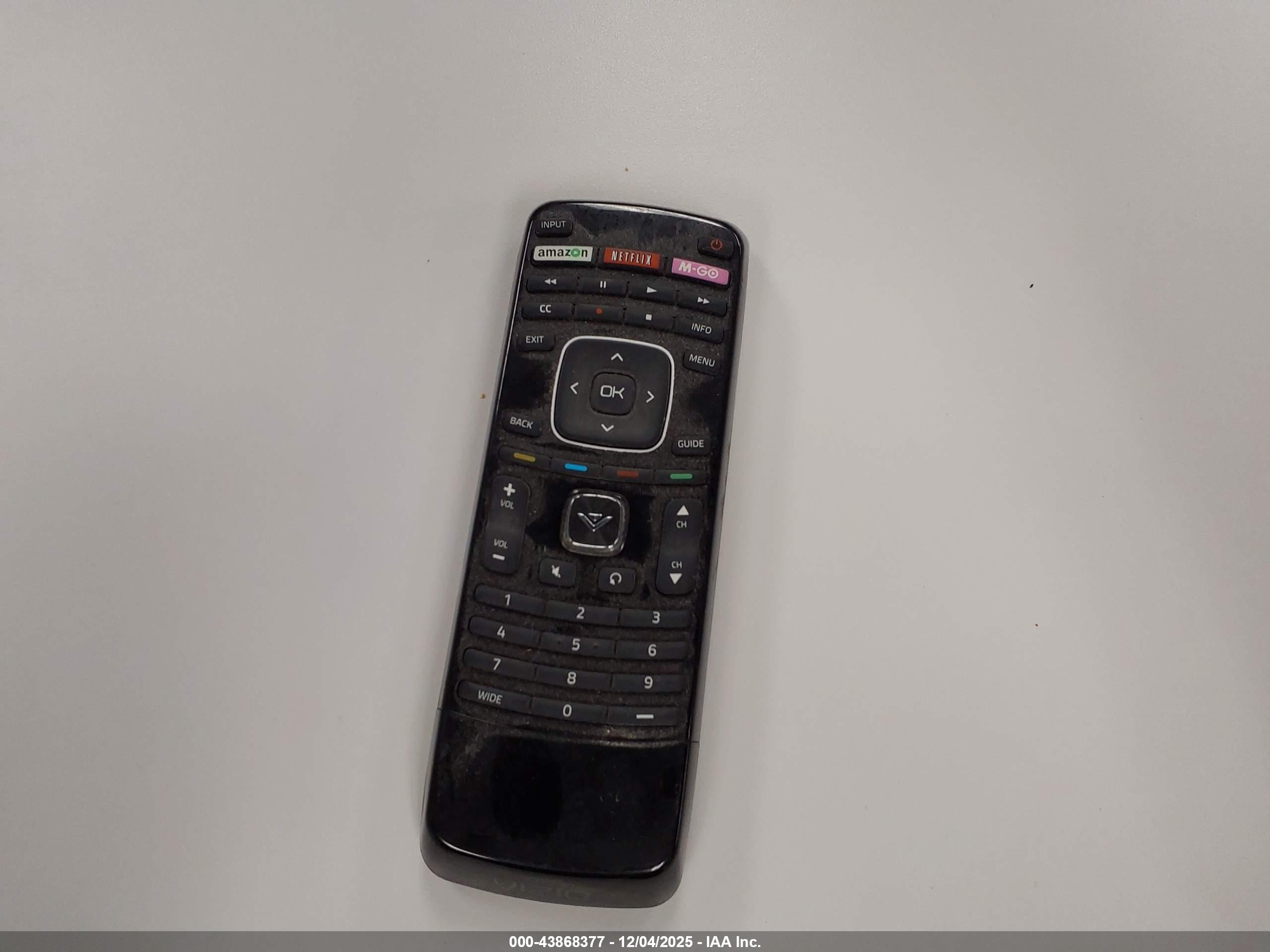 VIZIO 60 image 9
