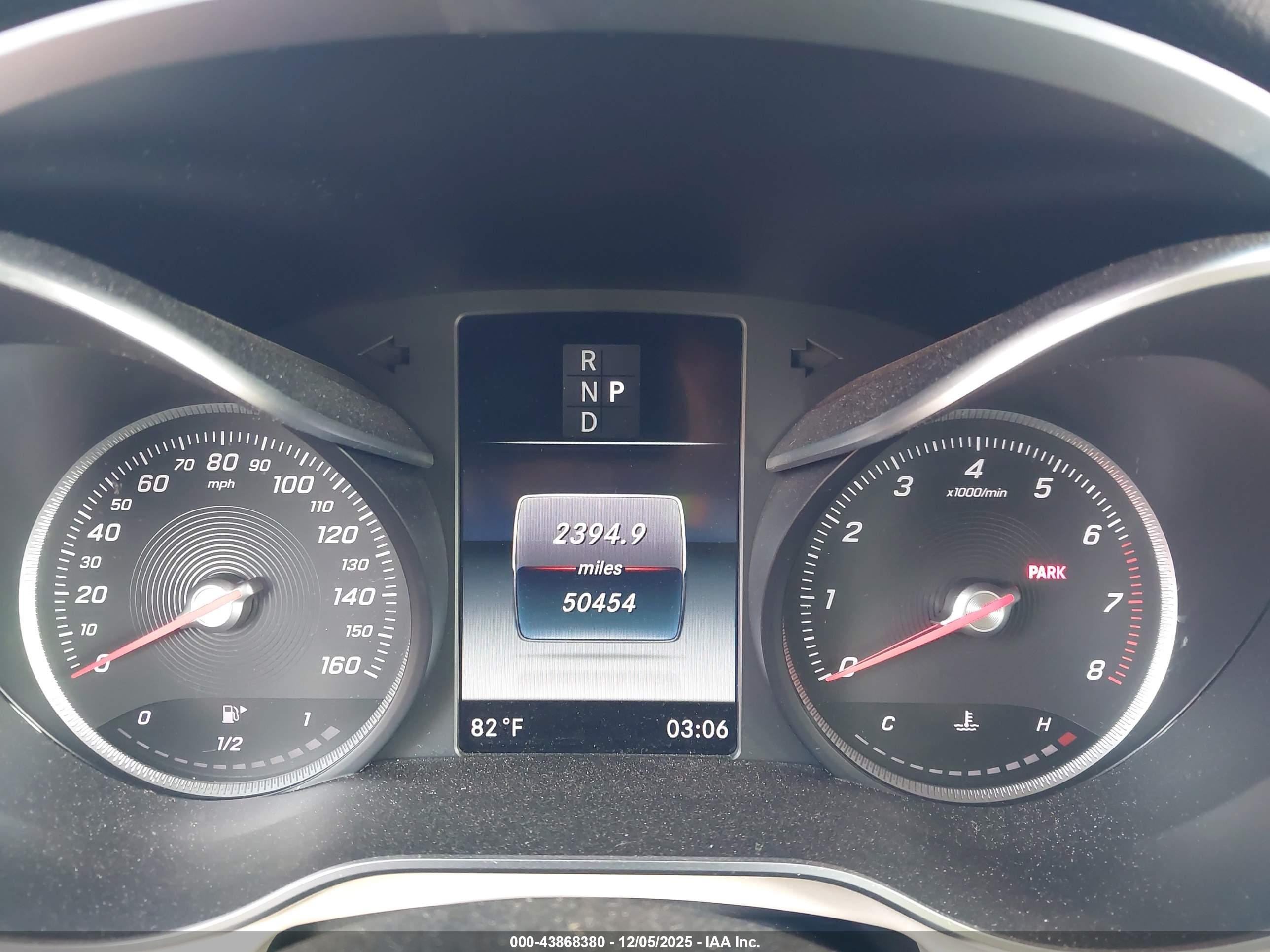 MERCEDES-BENZ GLC image 7