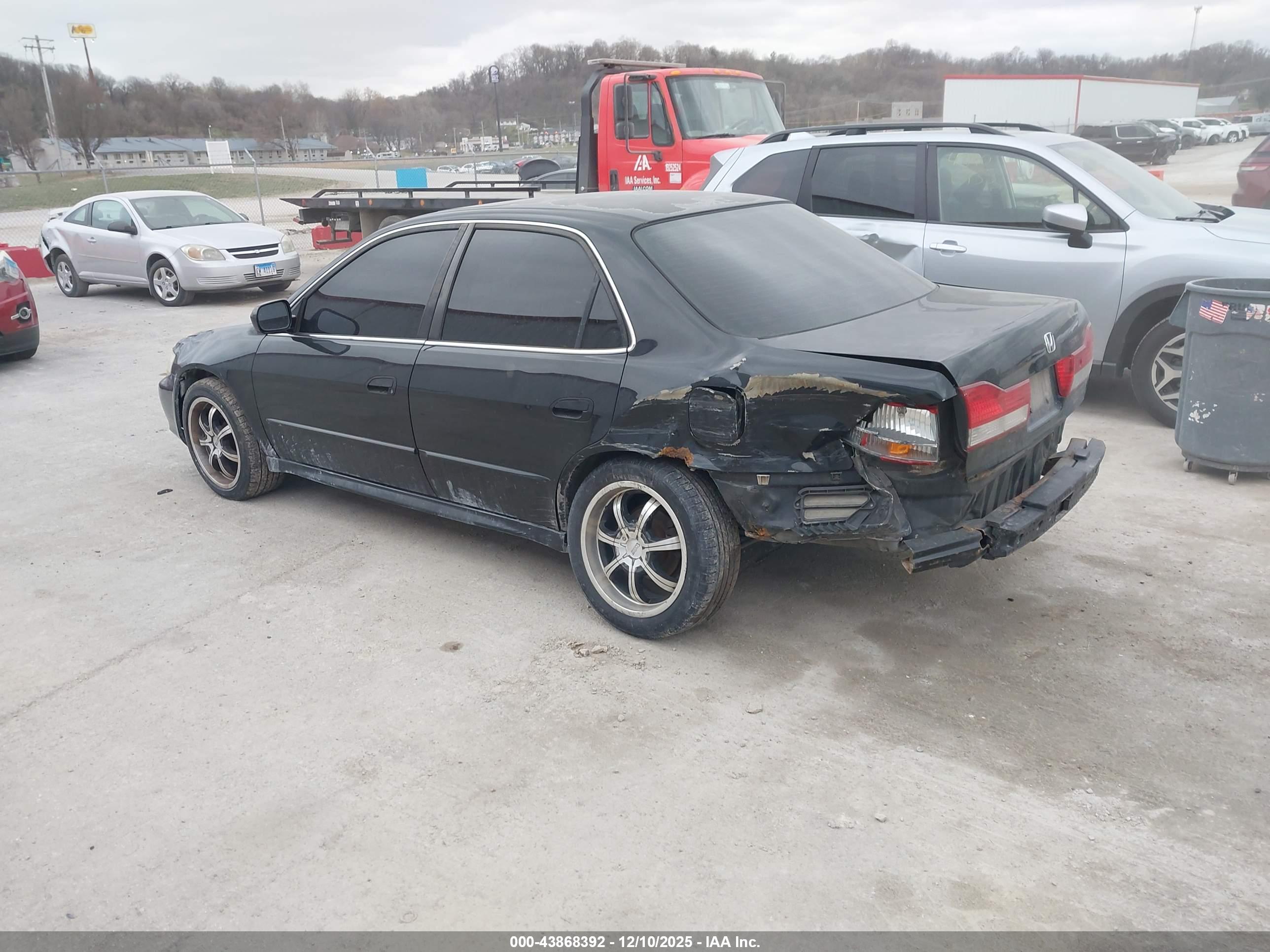 HONDA ACCORD image 3