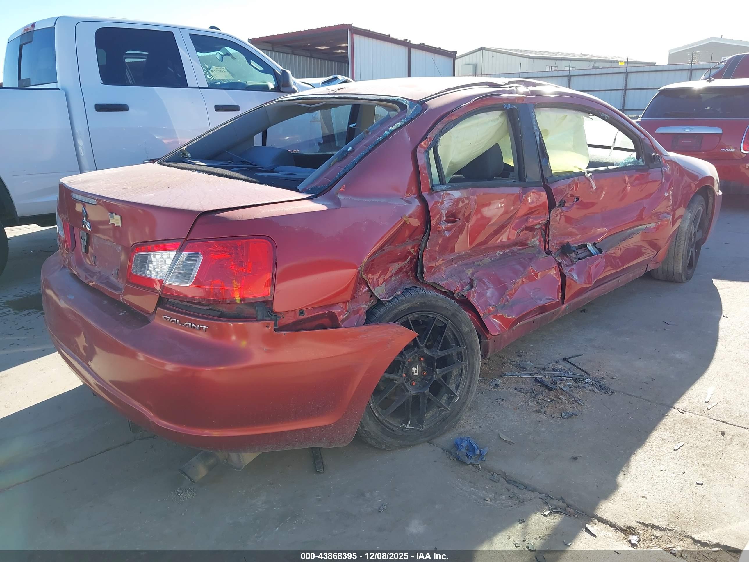 MITSUBISHI GALANT image 4