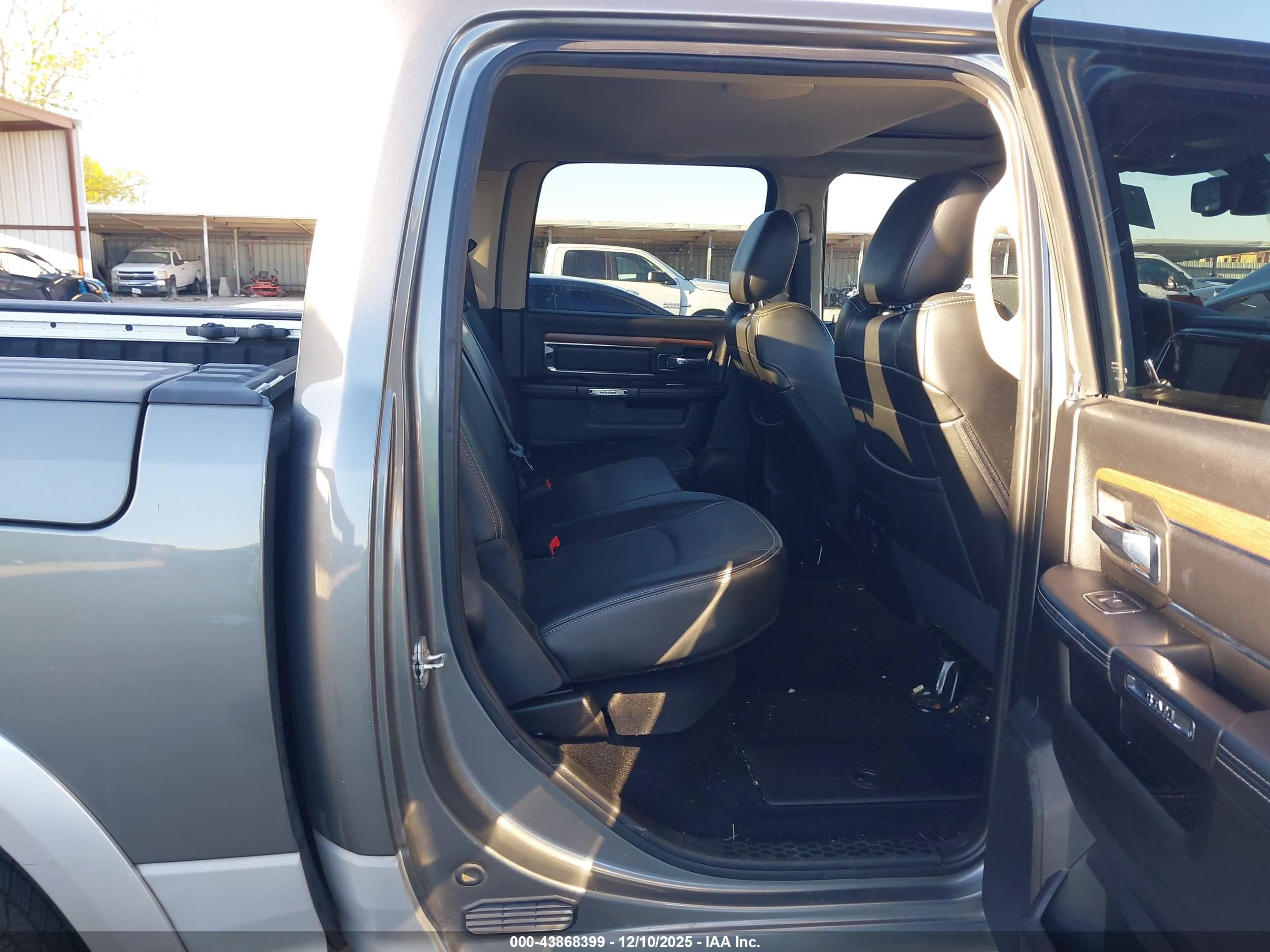 RAM 1500 image 8