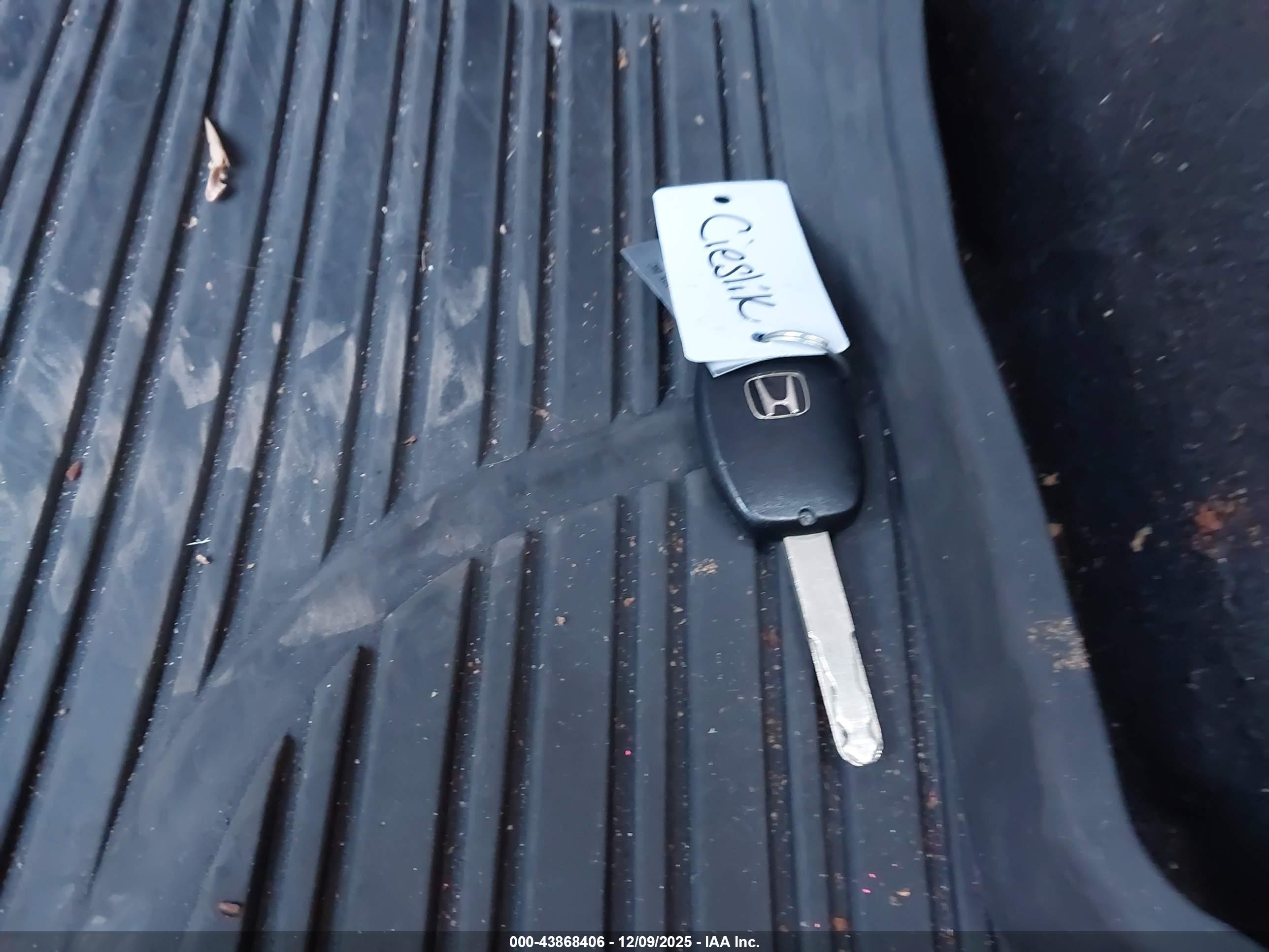 HONDA CIVIC image 11