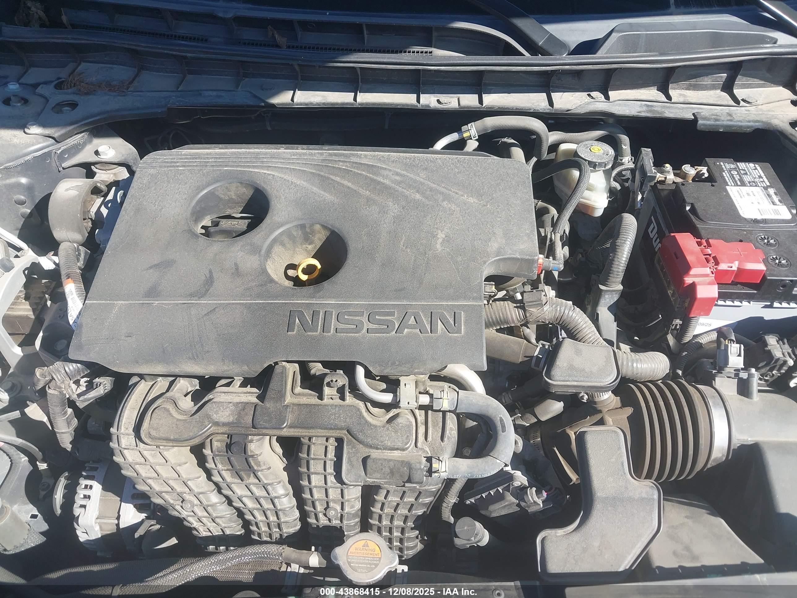 NISSAN ALTIMA image 10