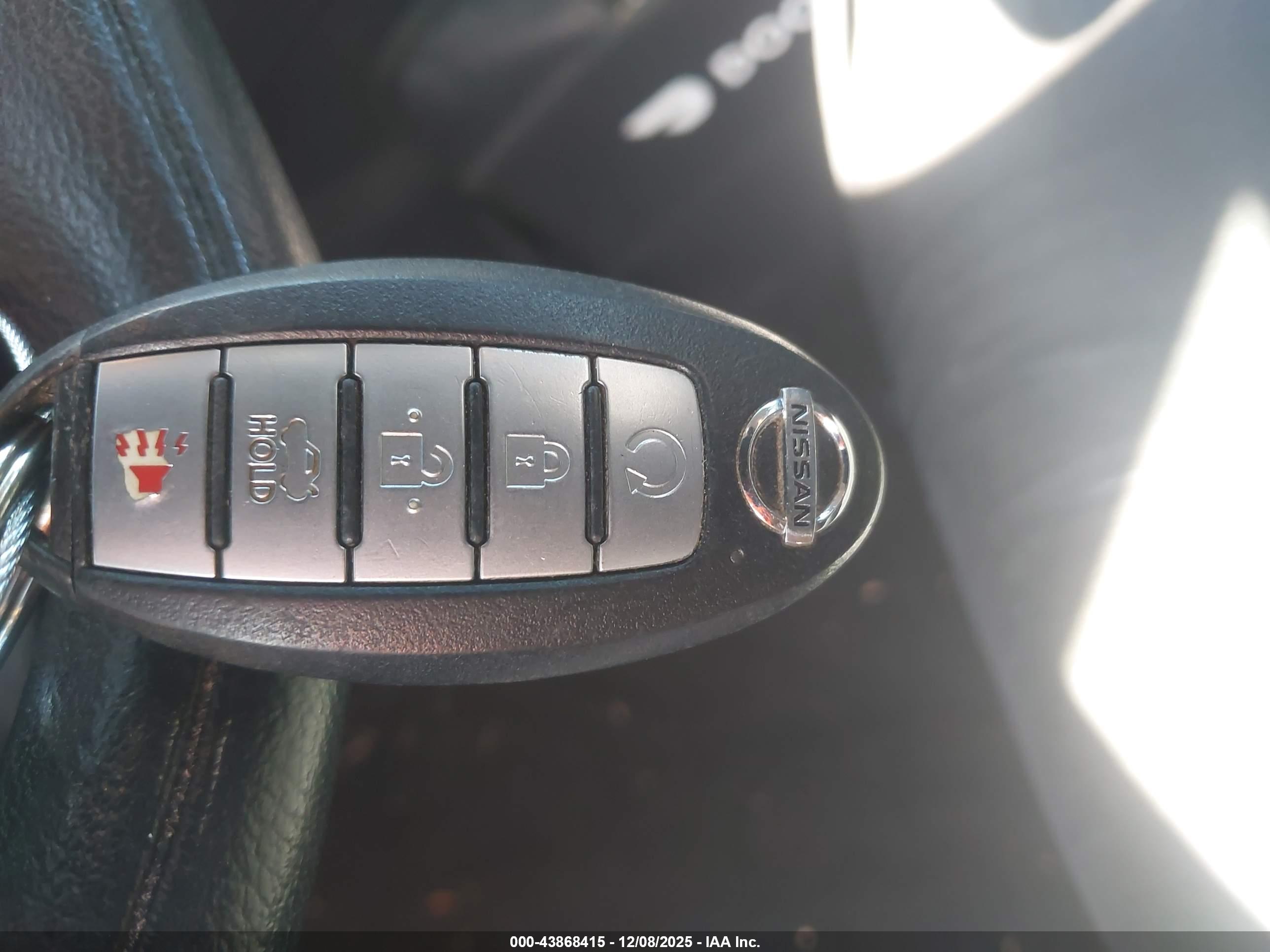 NISSAN ALTIMA image 11