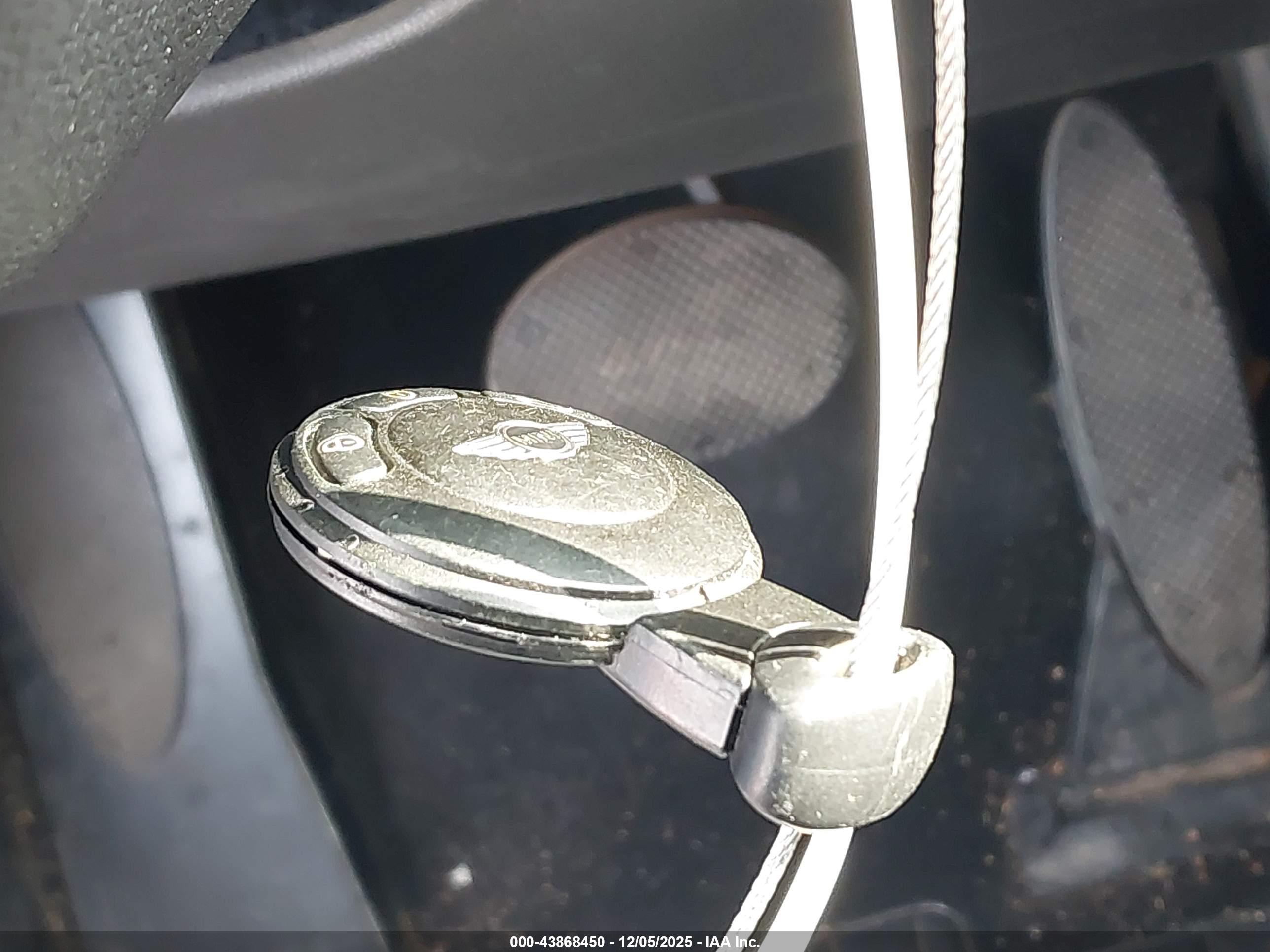 MINI COUNTRYMAN image 11