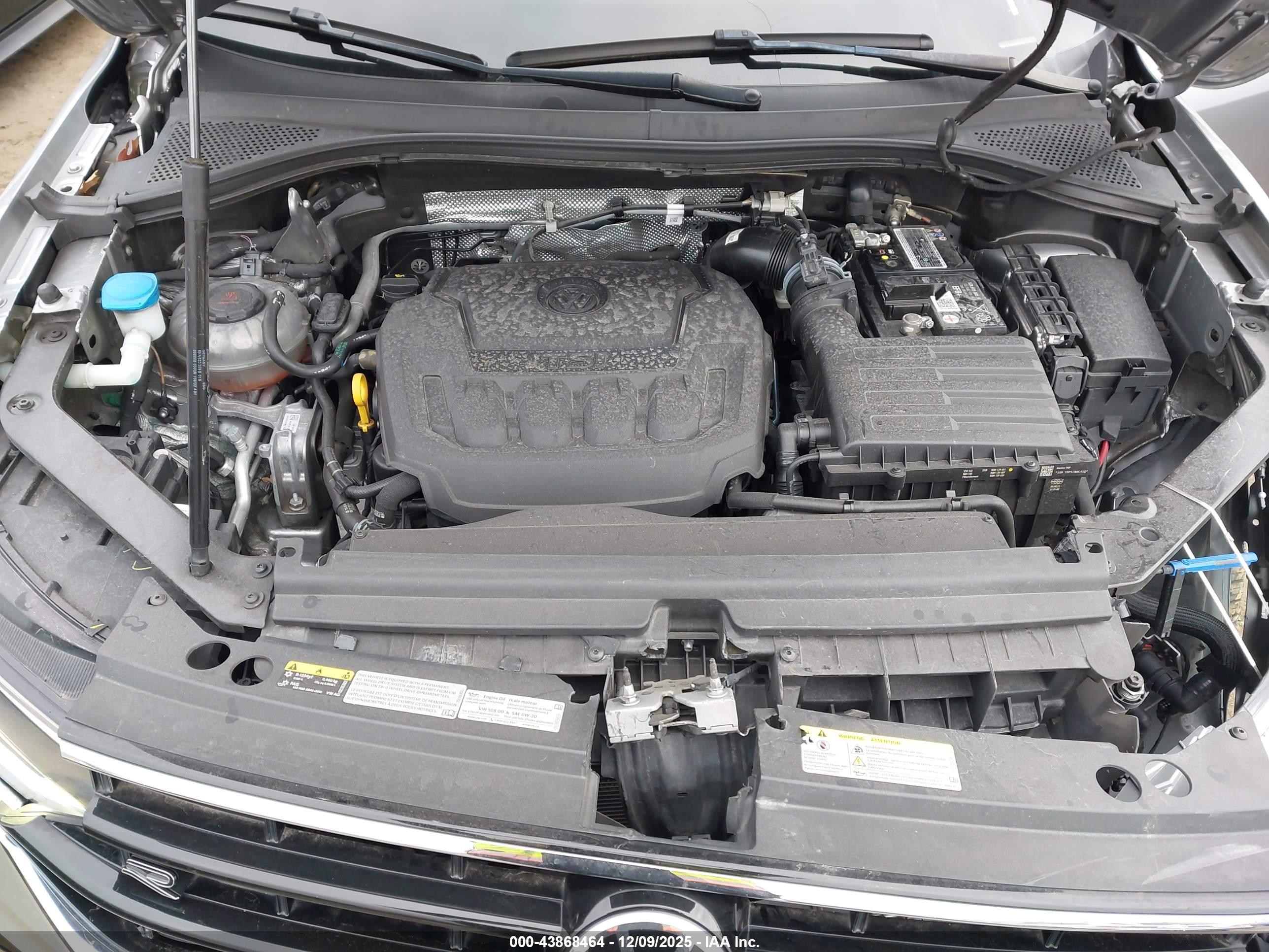 VOLKSWAGEN TIGUAN image 10