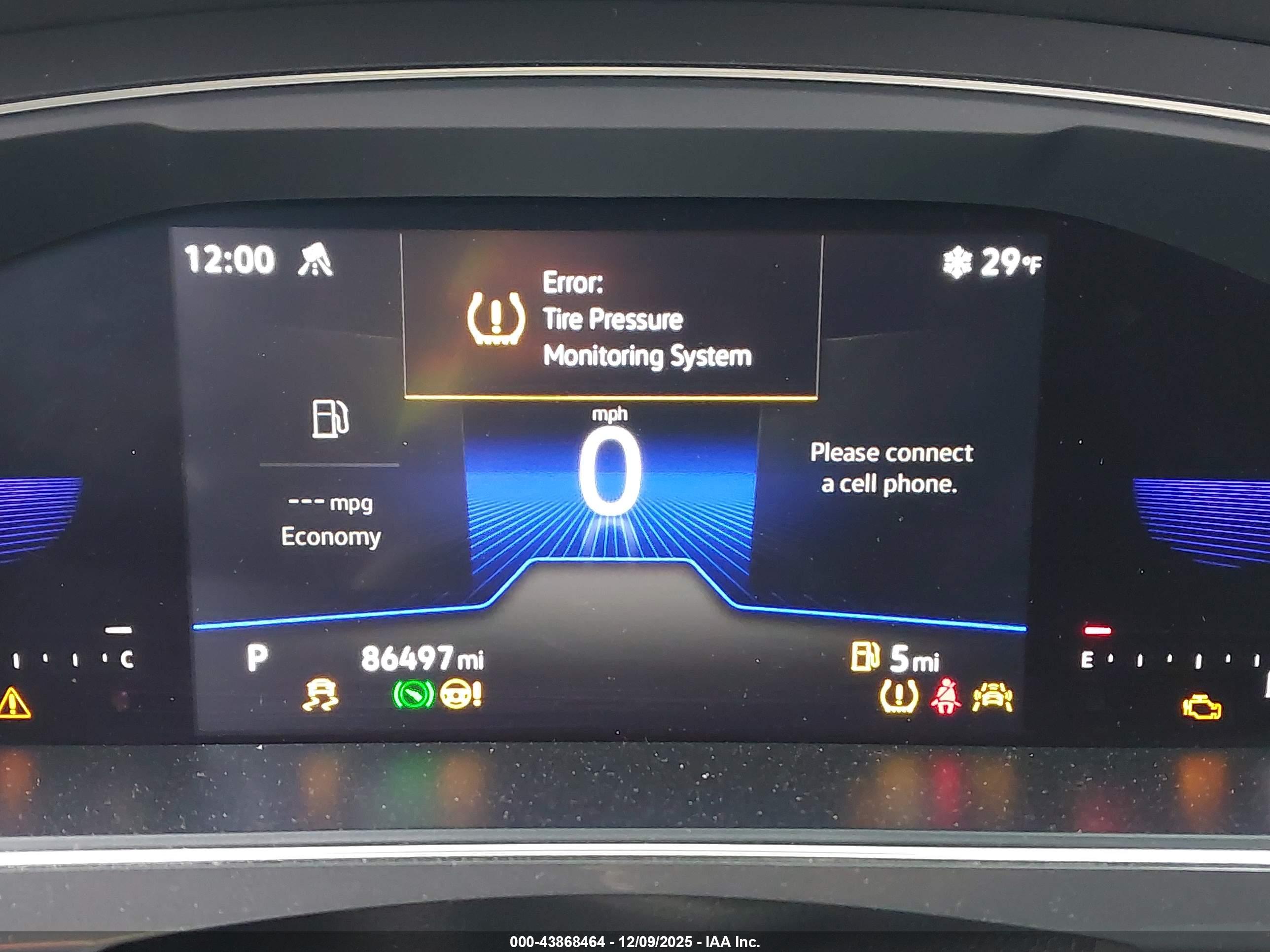 VOLKSWAGEN TIGUAN image 7