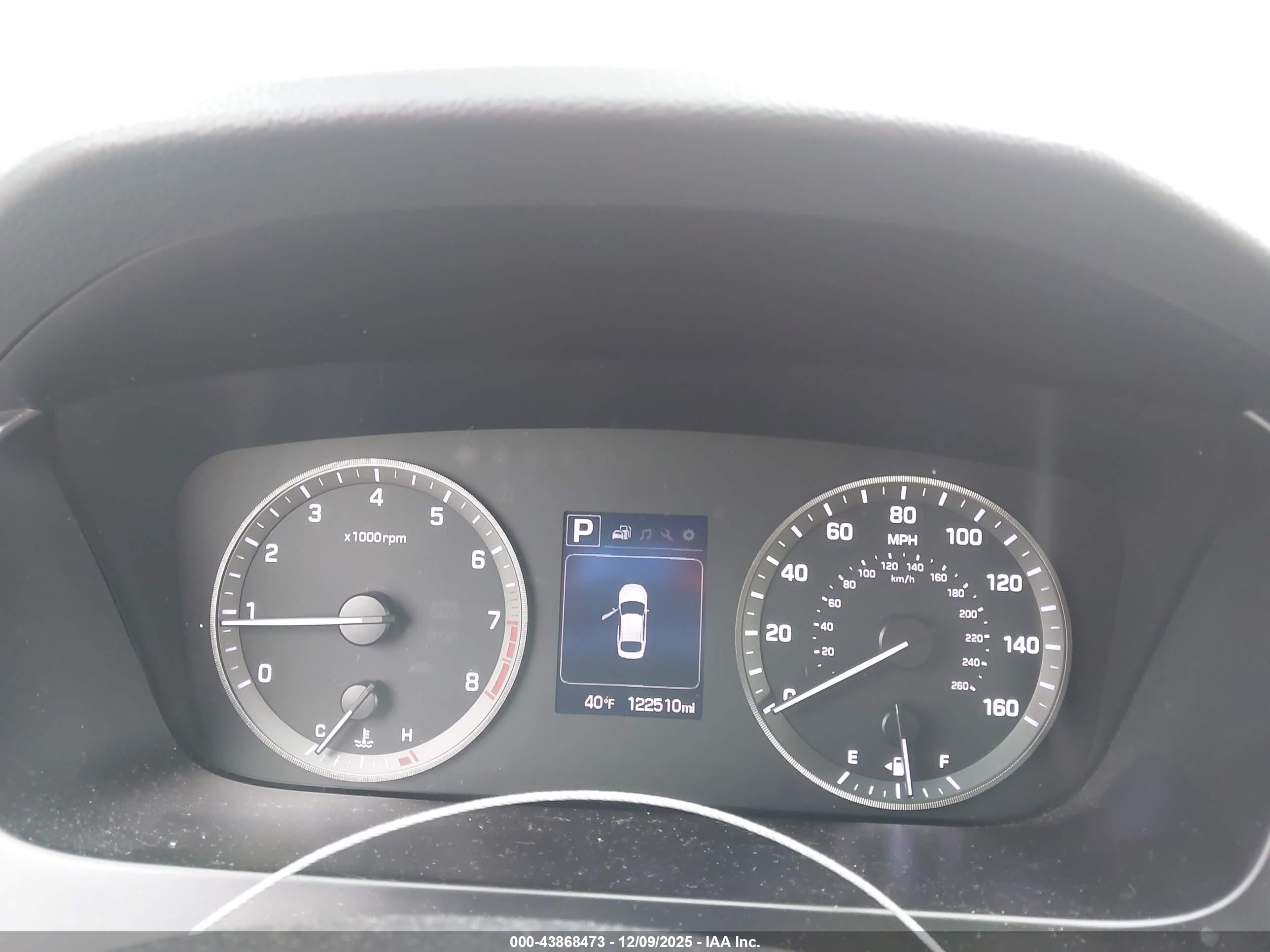HYUNDAI SONATA image 7