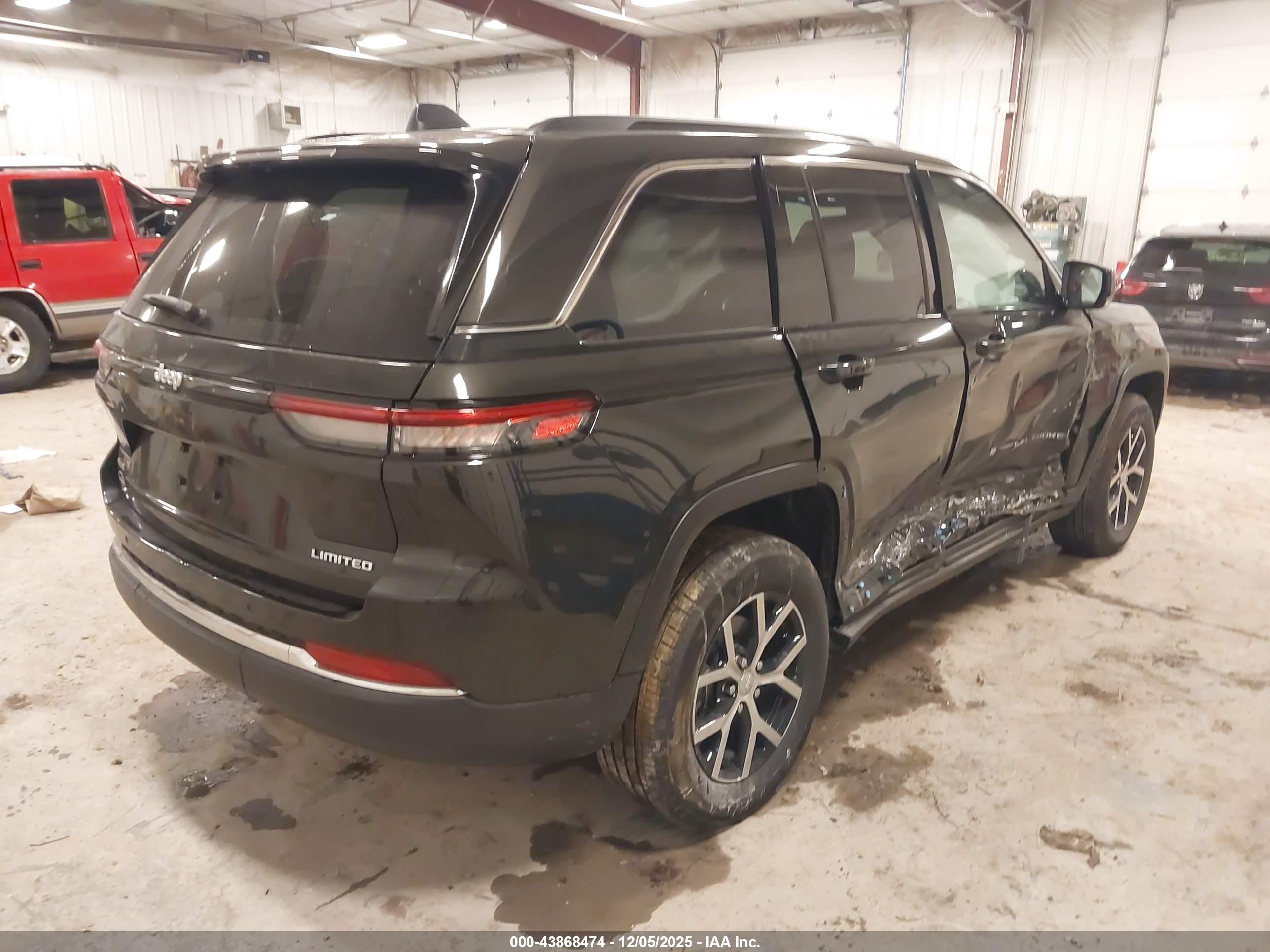 JEEP GRAND image 4