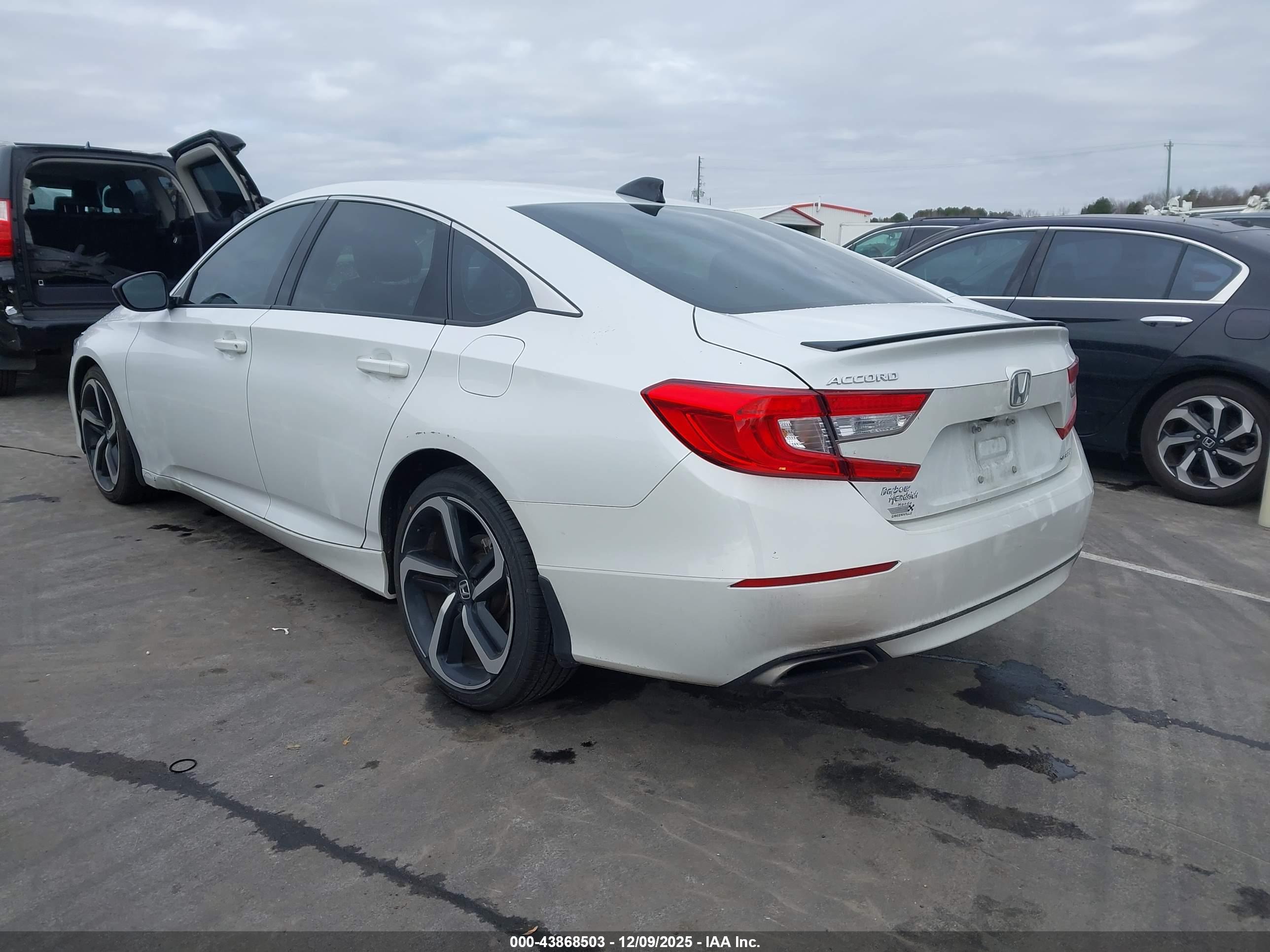 HONDA ACCORD image 3