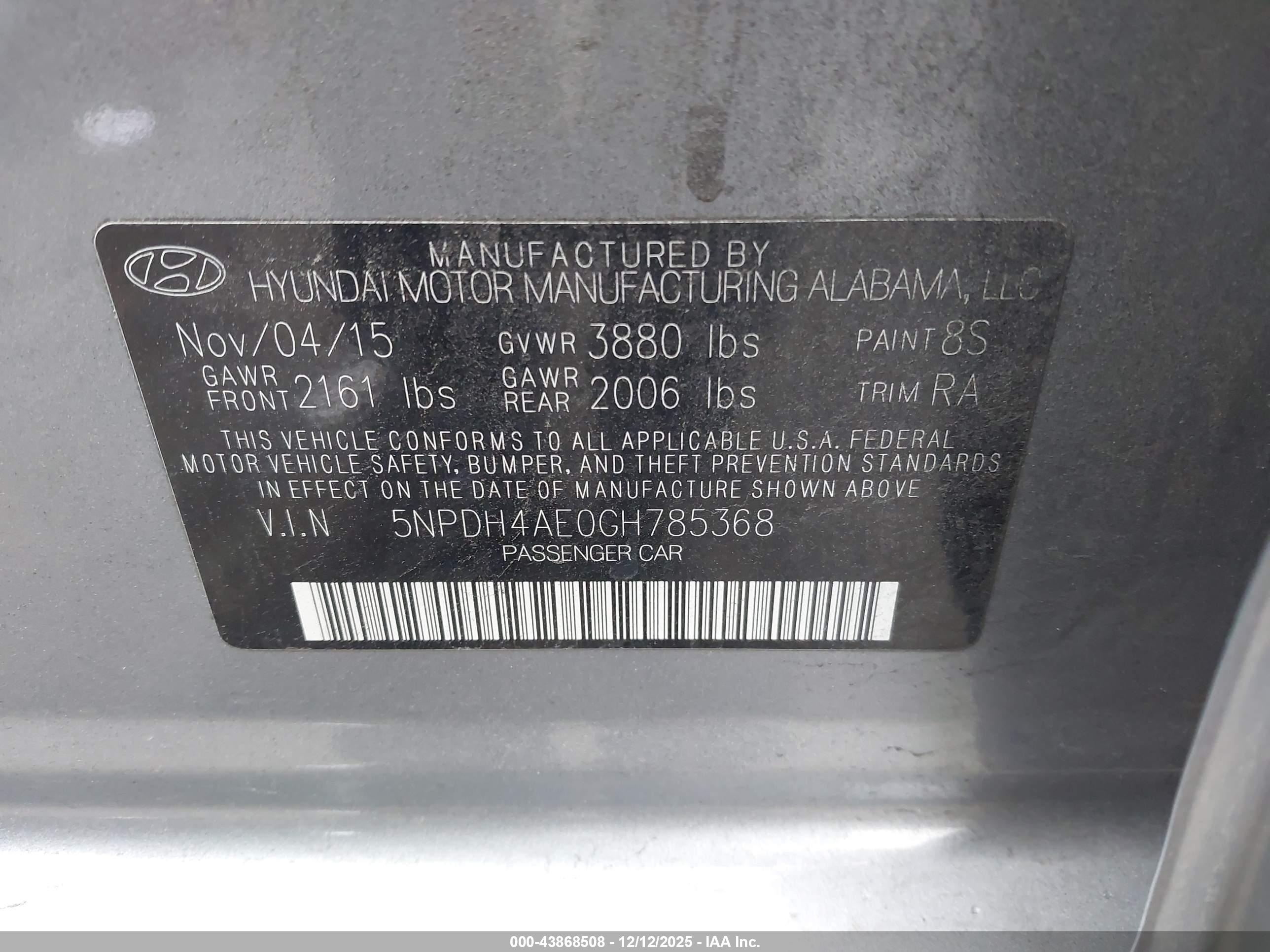 HYUNDAI ELANTRA image 9