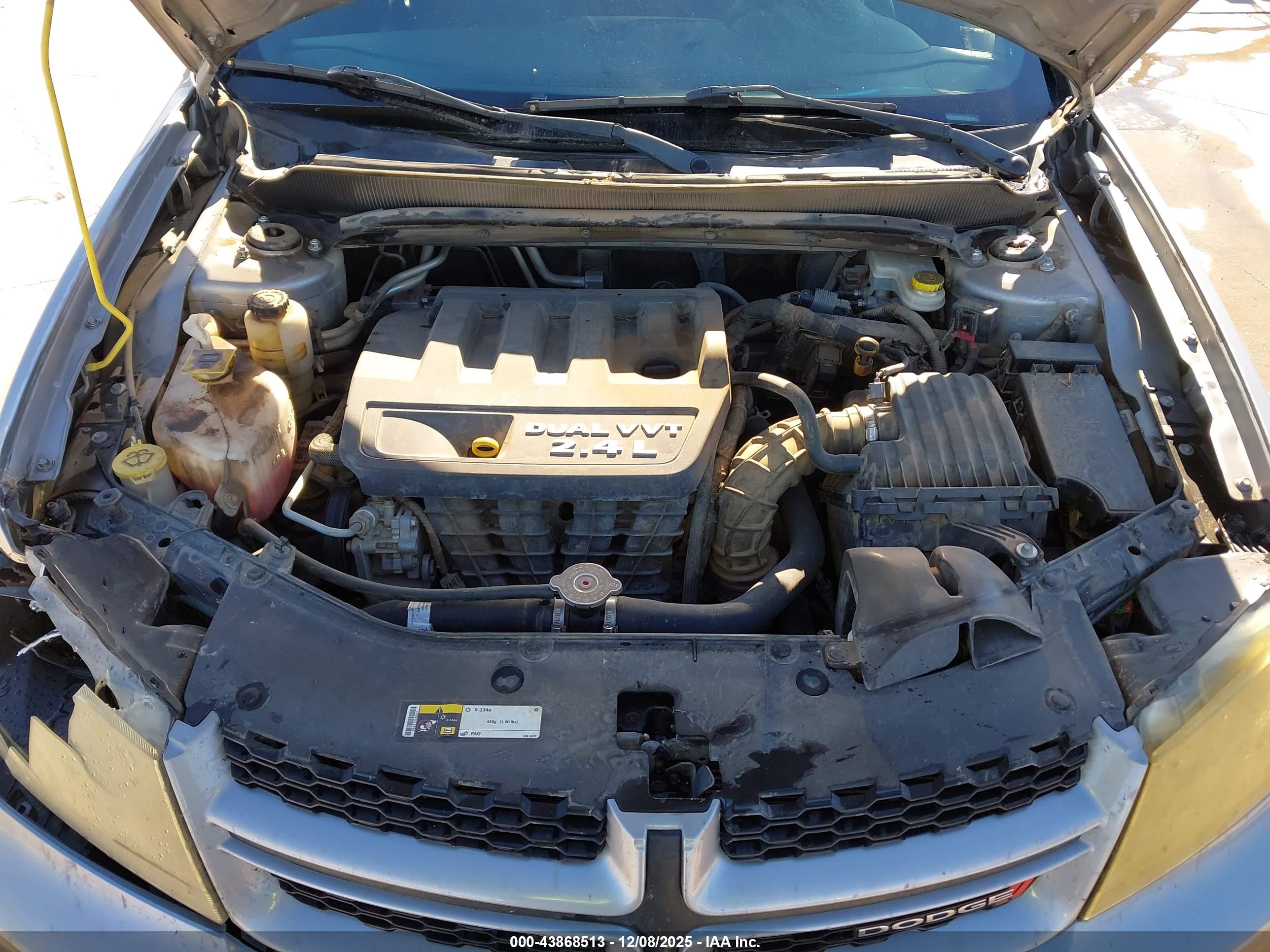 DODGE AVENGER image 10