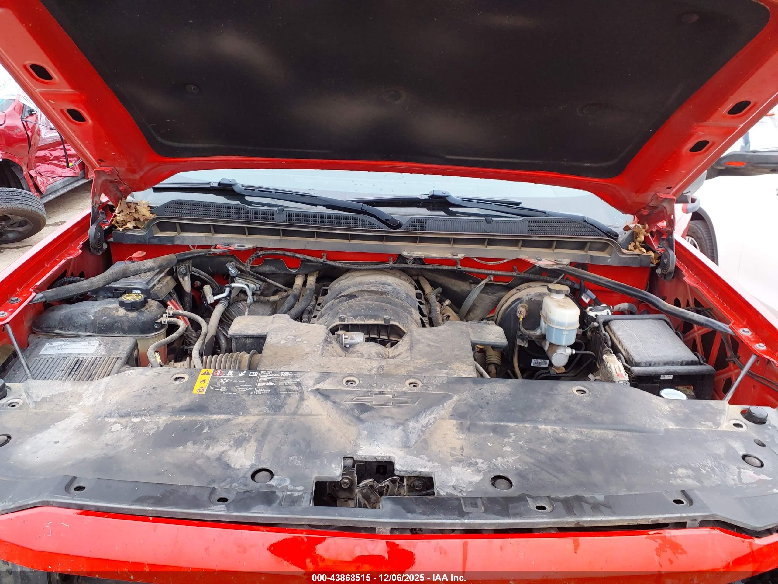 CHEVROLET SILVERADO image 10