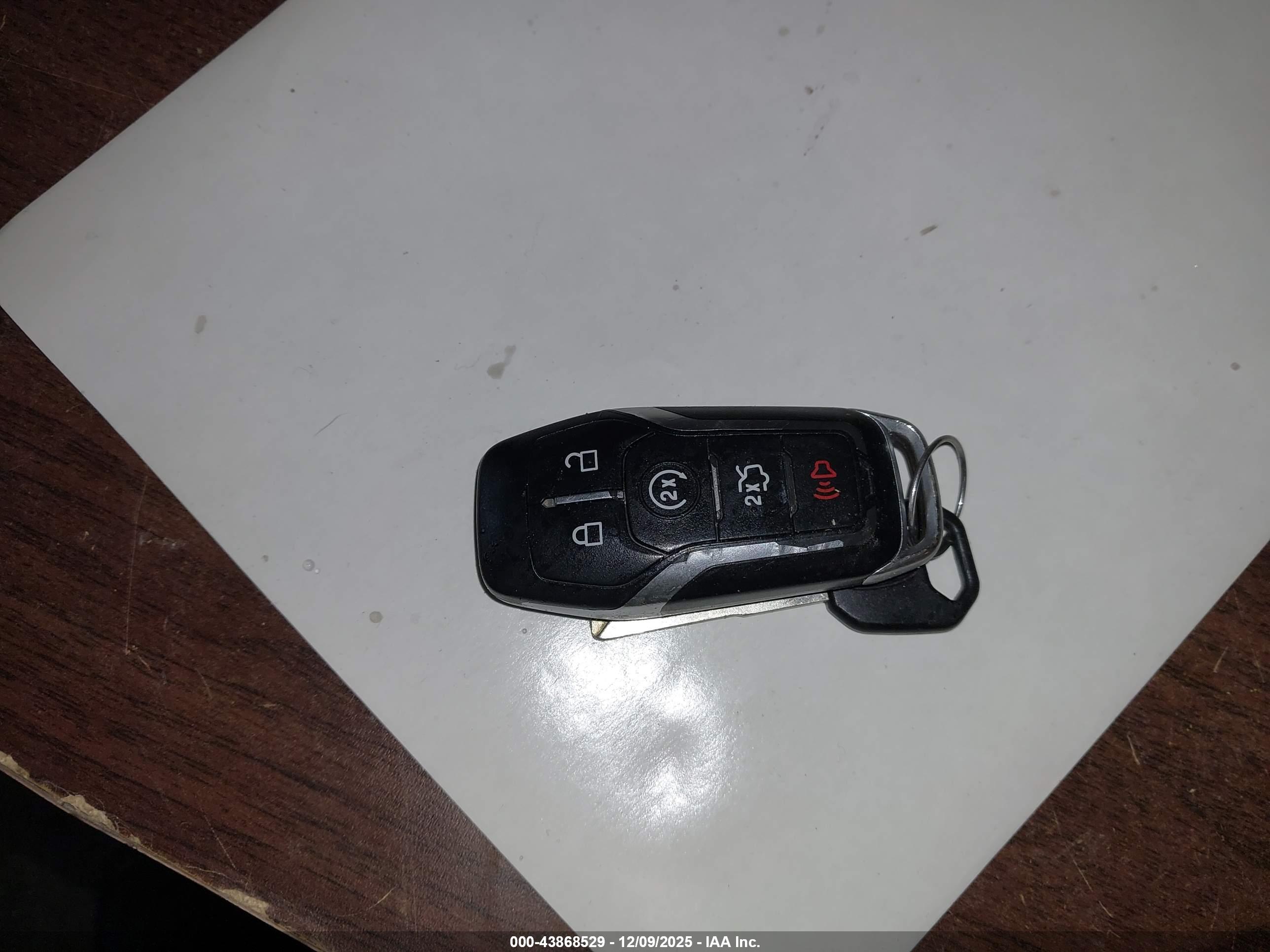 FORD EXPLORER image 11