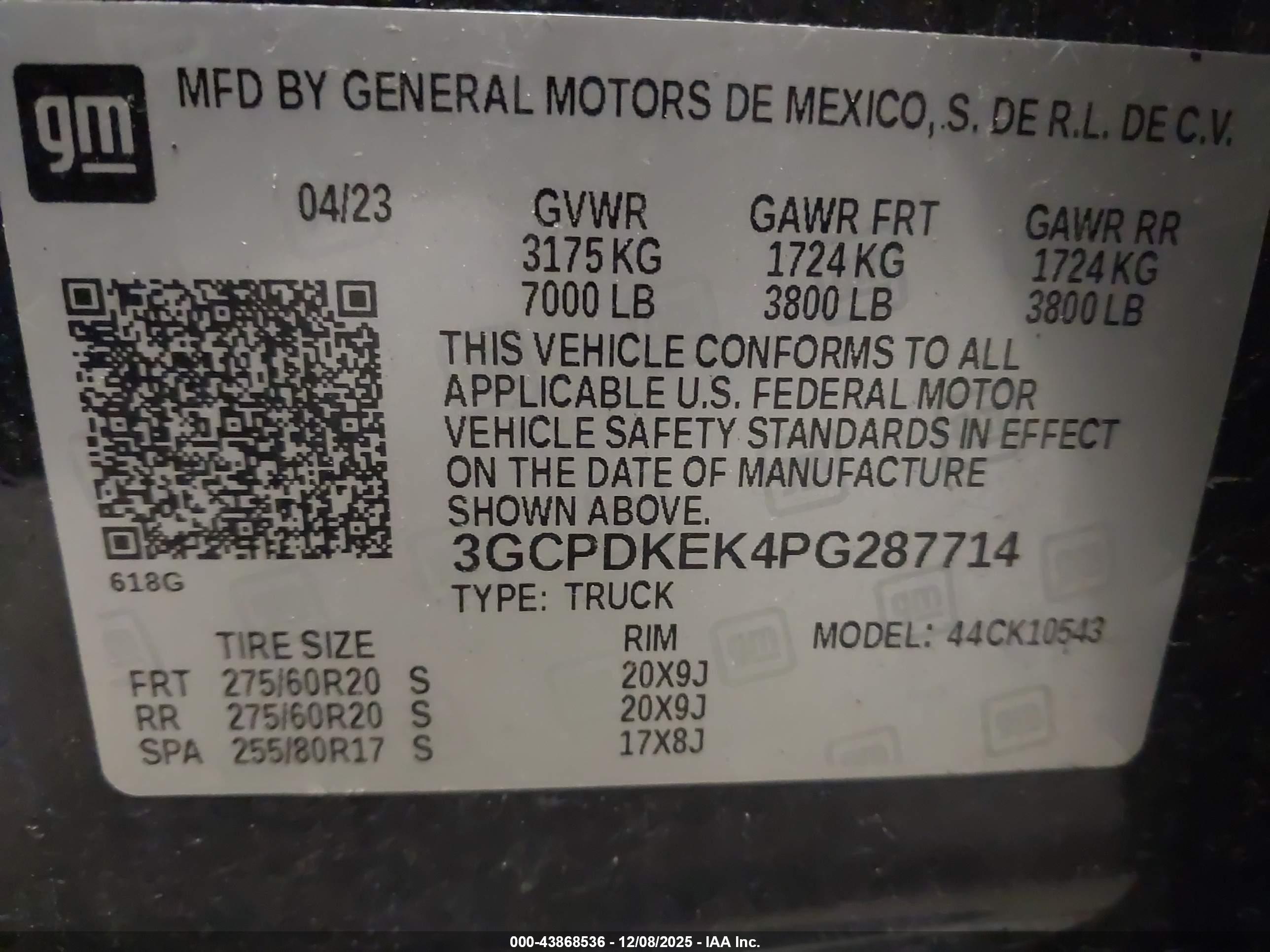 CHEVROLET SILVERADO image 9