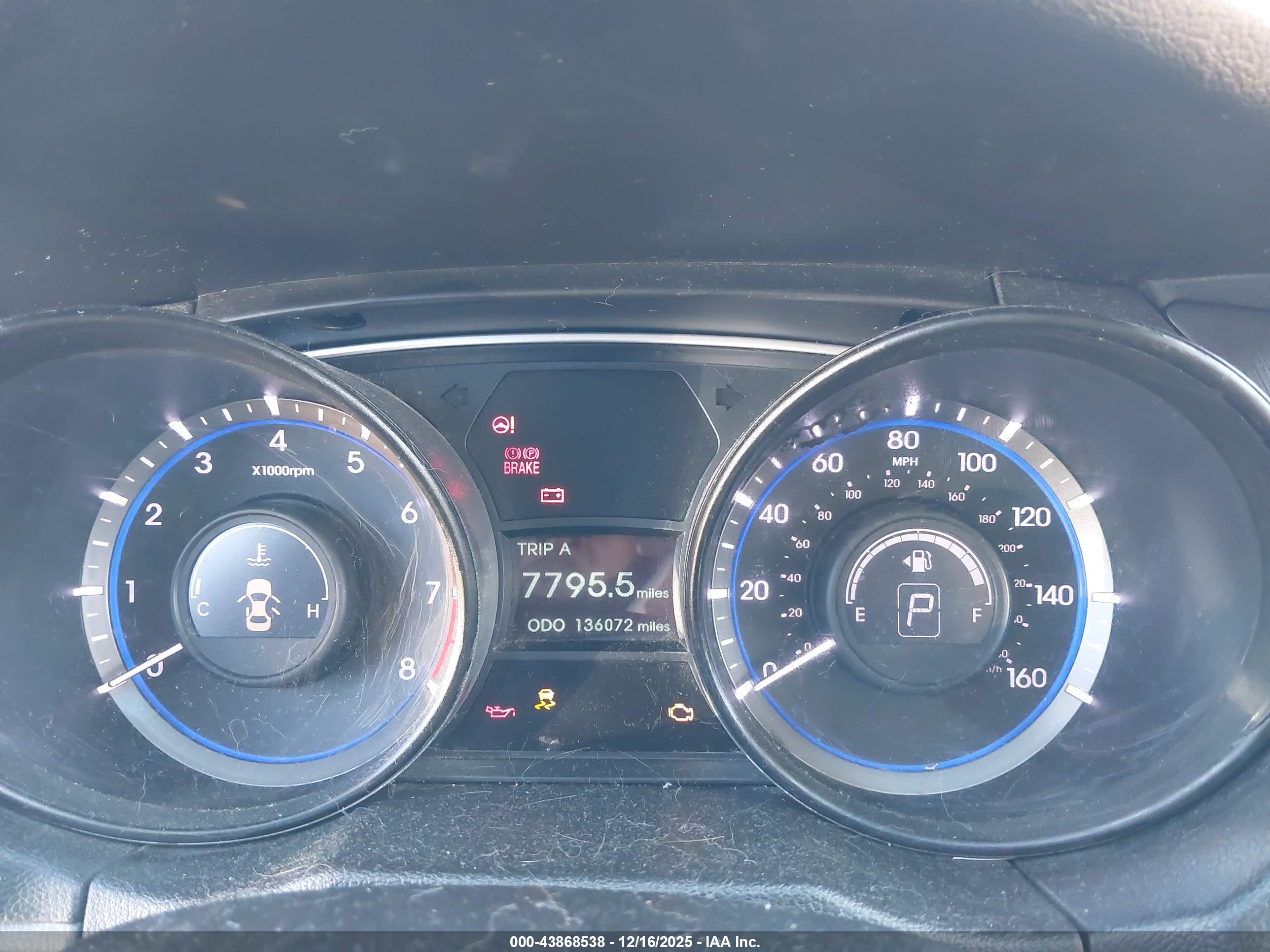 HYUNDAI SONATA image 7