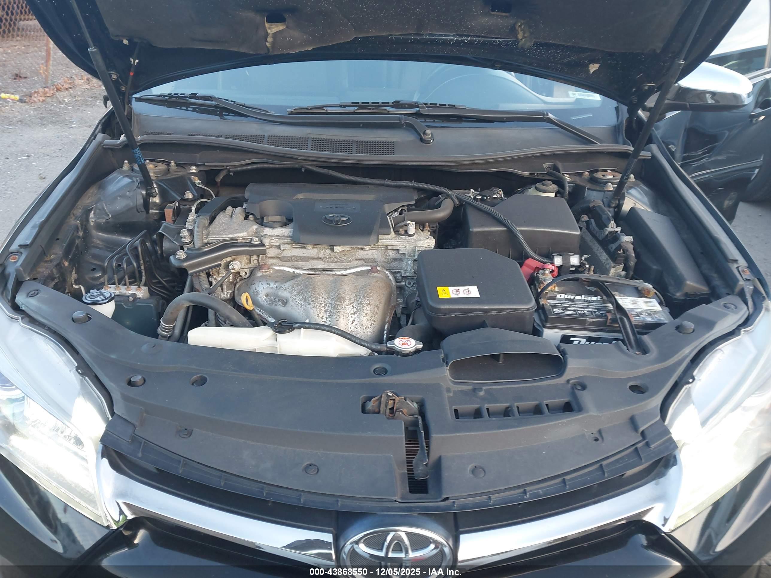 TOYOTA CAMRY image 10