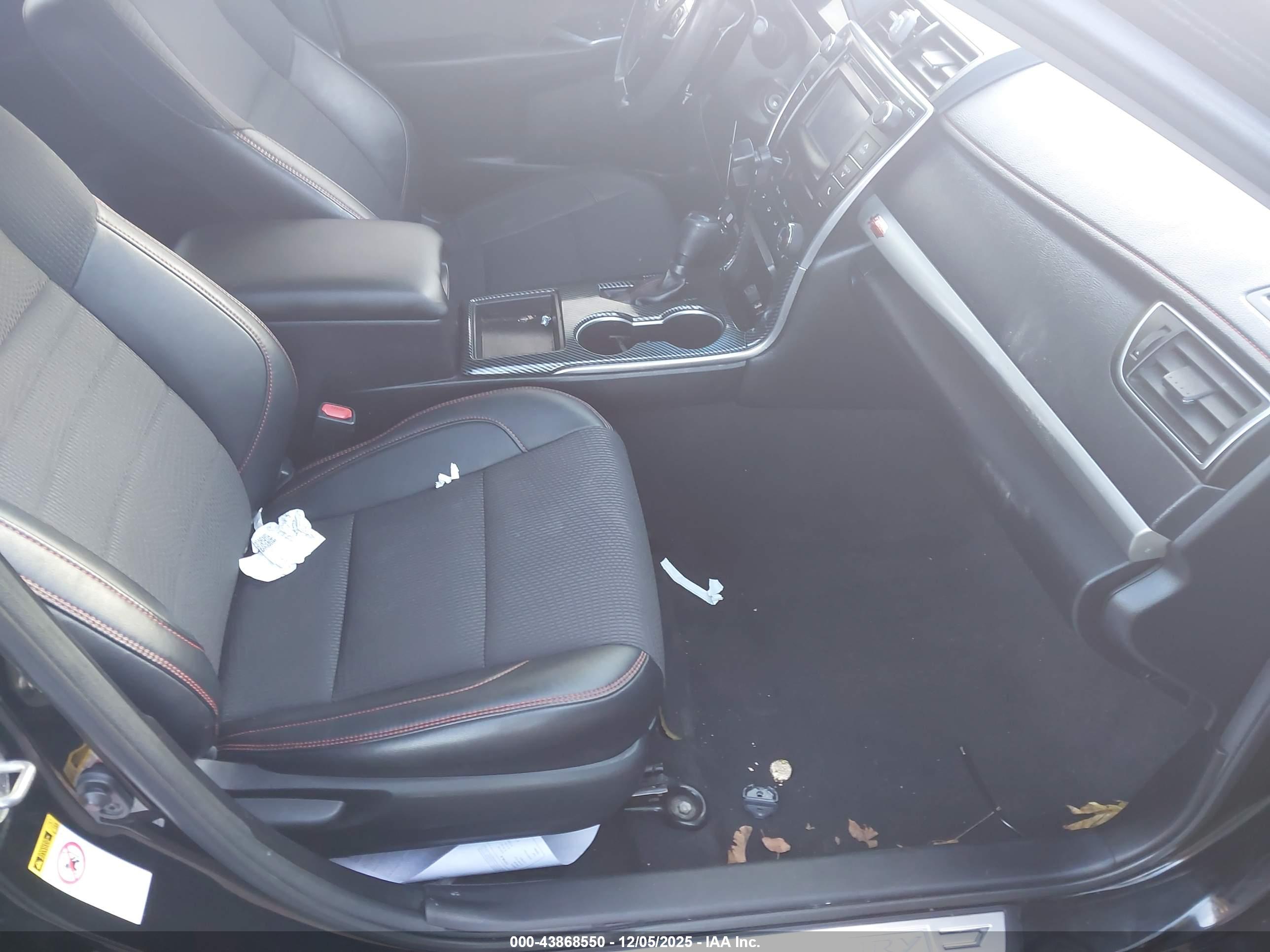 TOYOTA CAMRY image 5