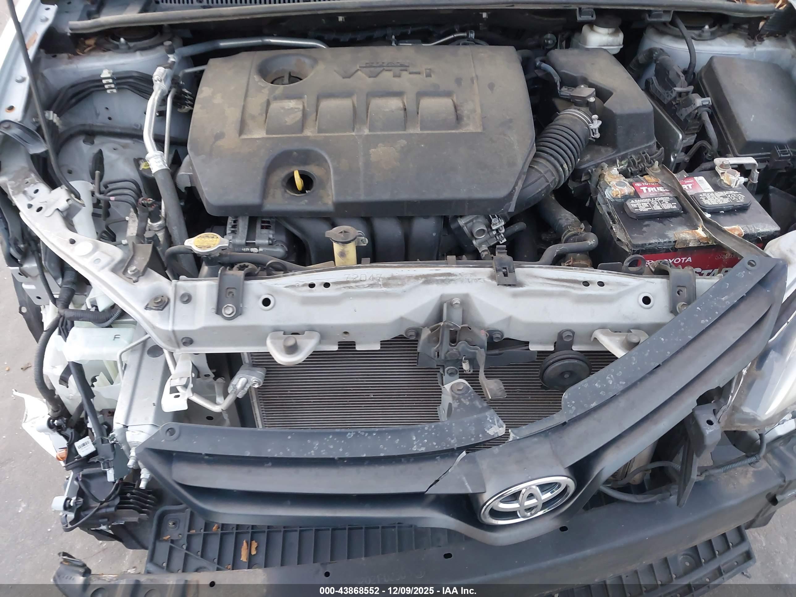 TOYOTA COROLLA image 10