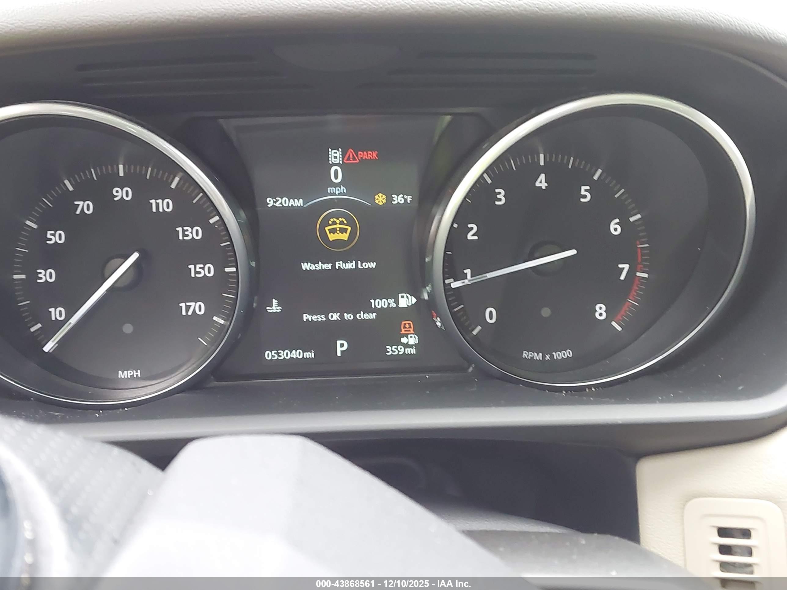 LAND ROVER image 7