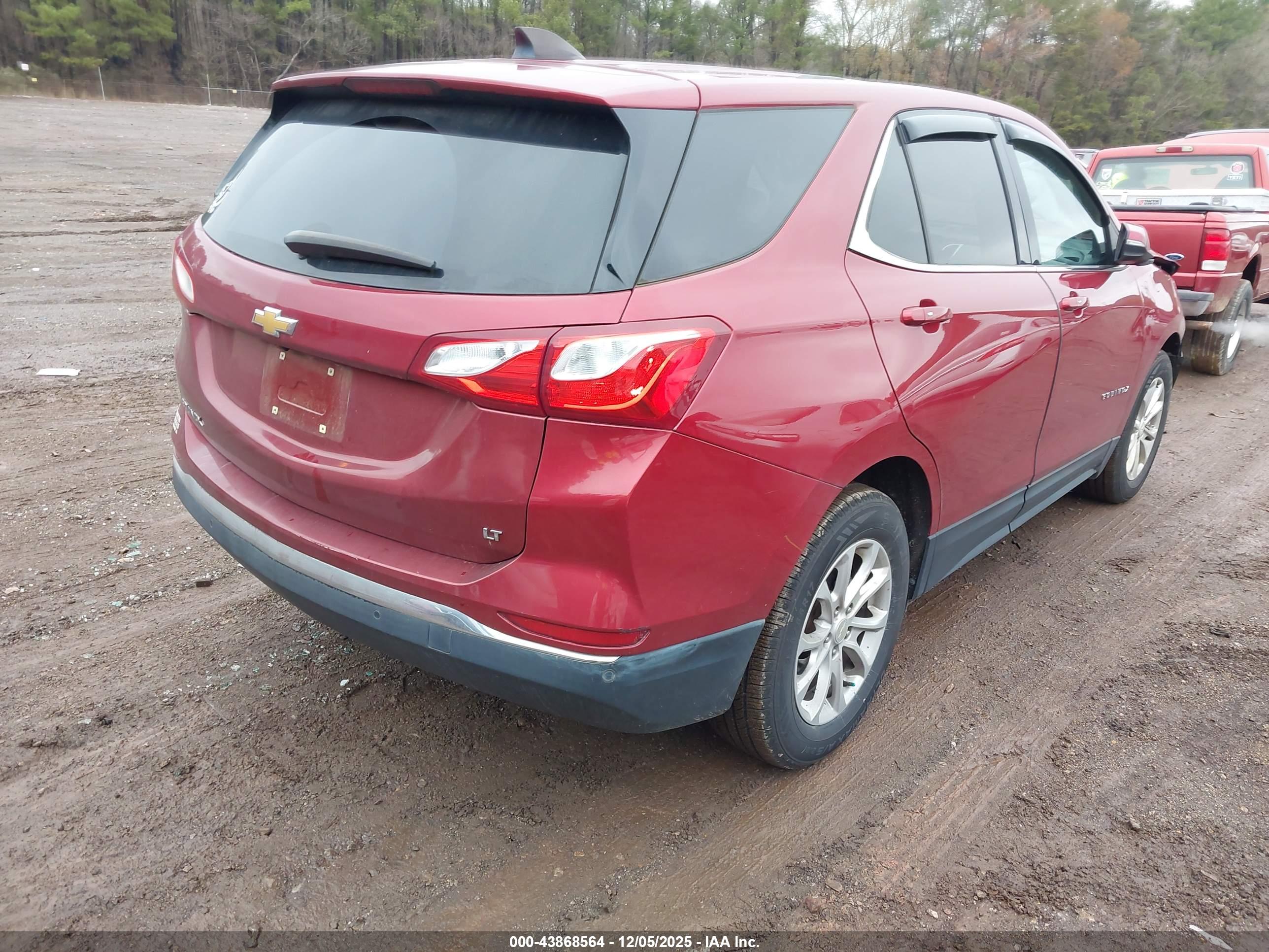 CHEVROLET EQUINOX image 4