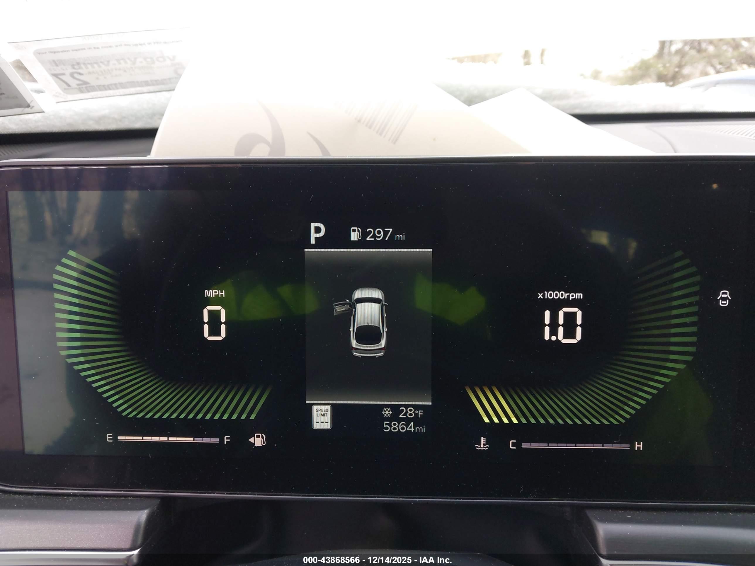 KIA K5 image 7