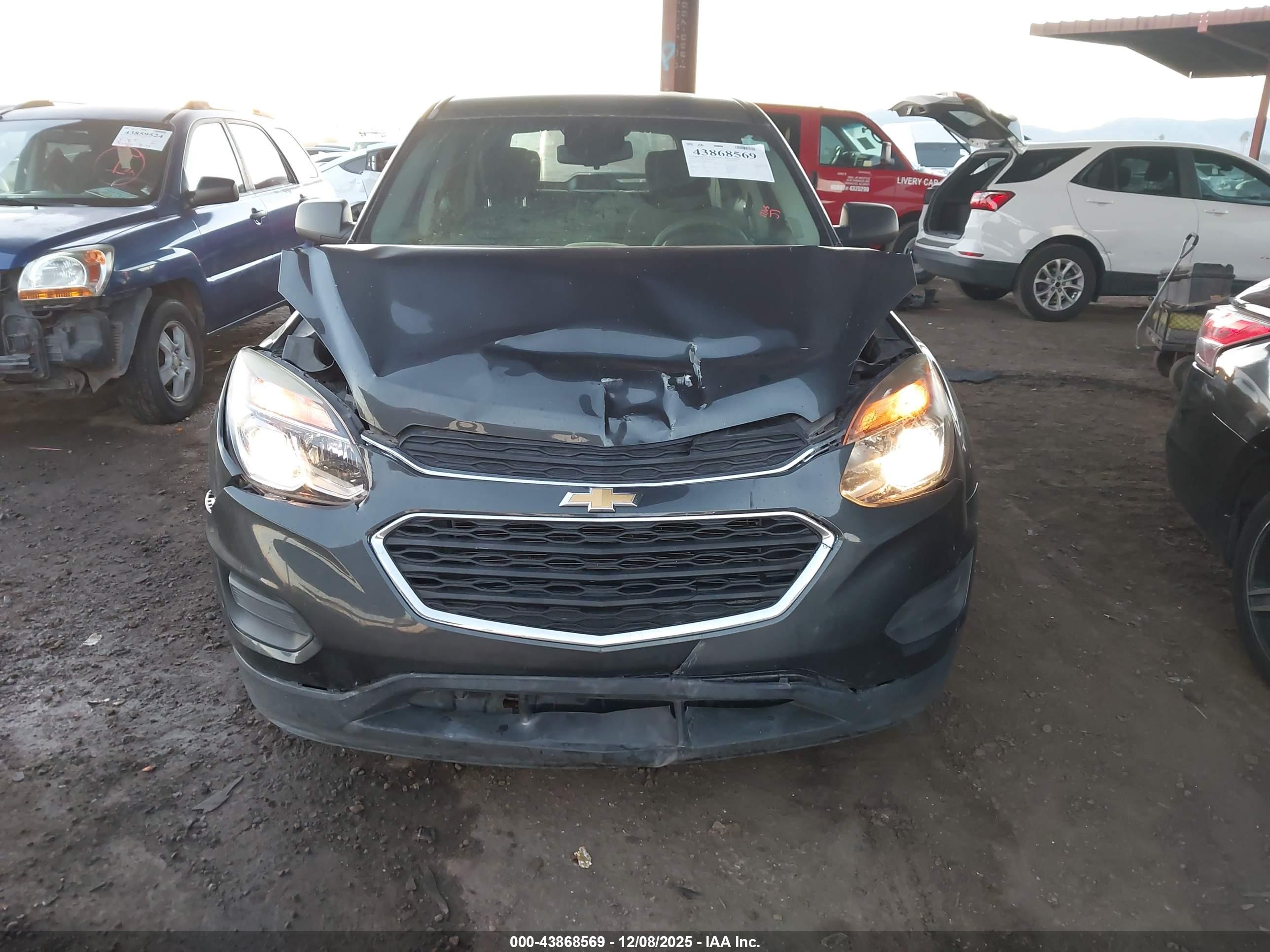 CHEVROLET EQUINOX image 6