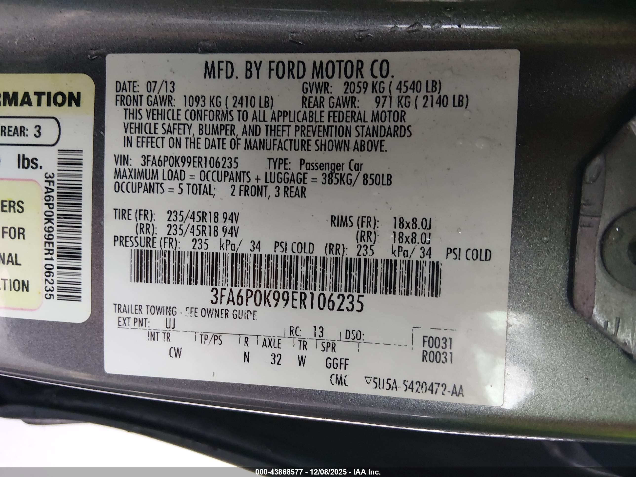 FORD FUSION image 9