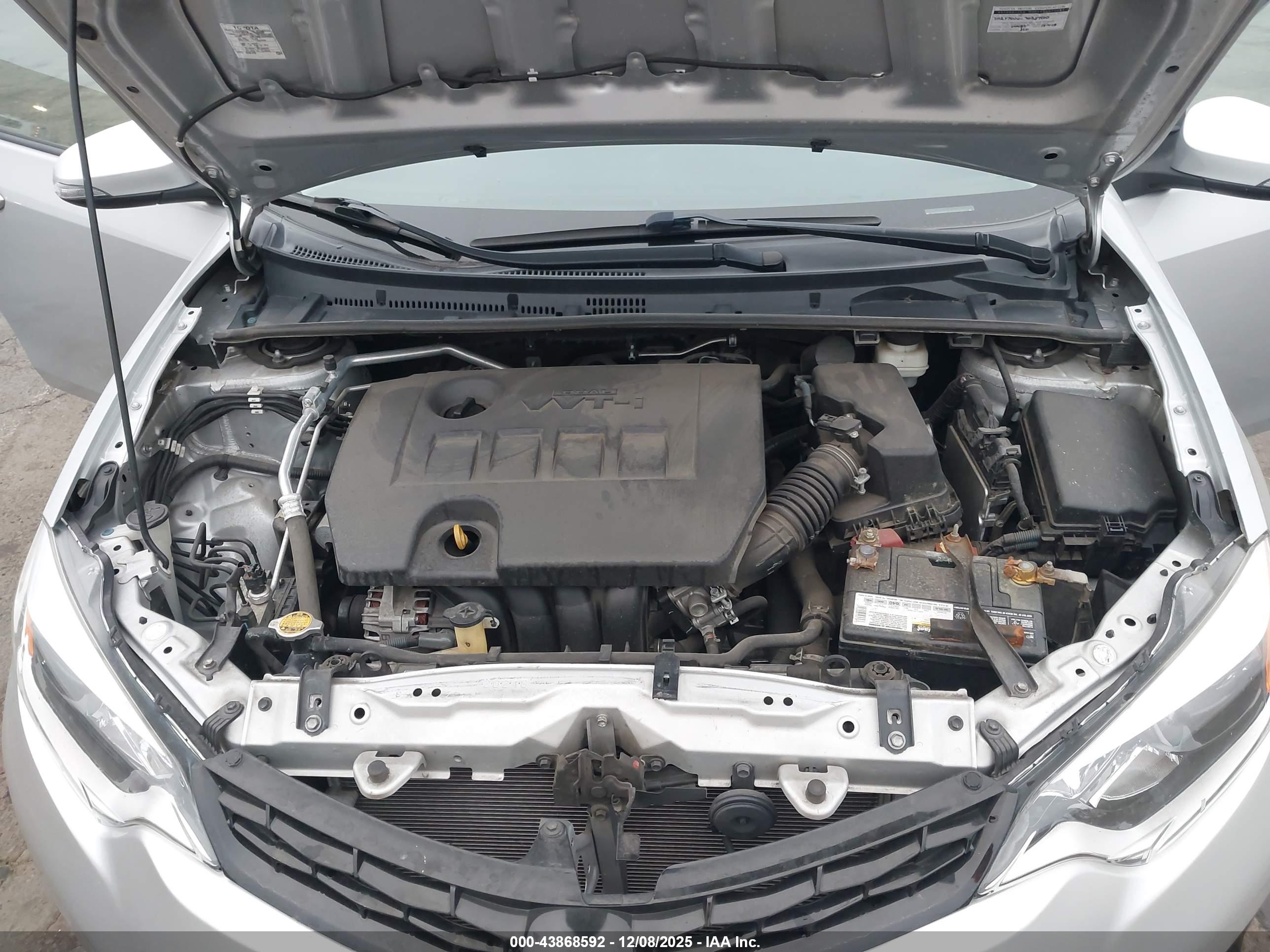 TOYOTA COROLLA image 10