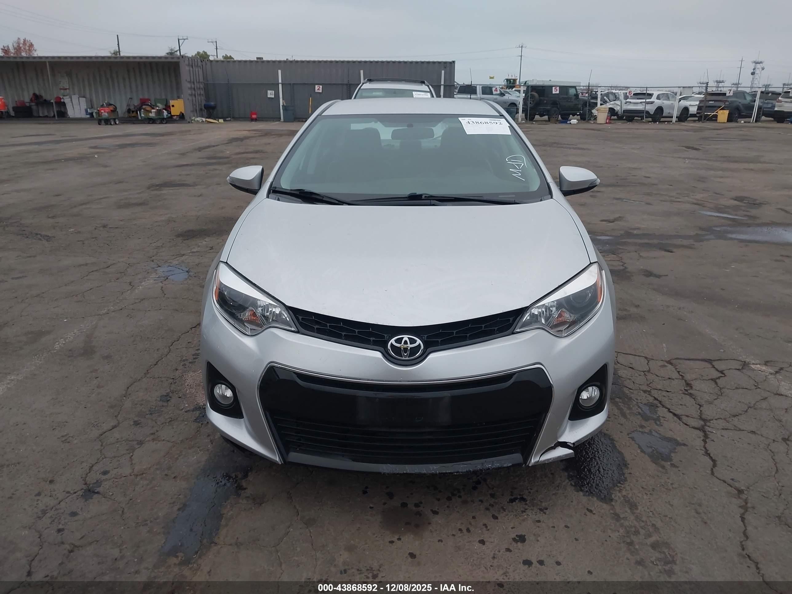 TOYOTA COROLLA image 6