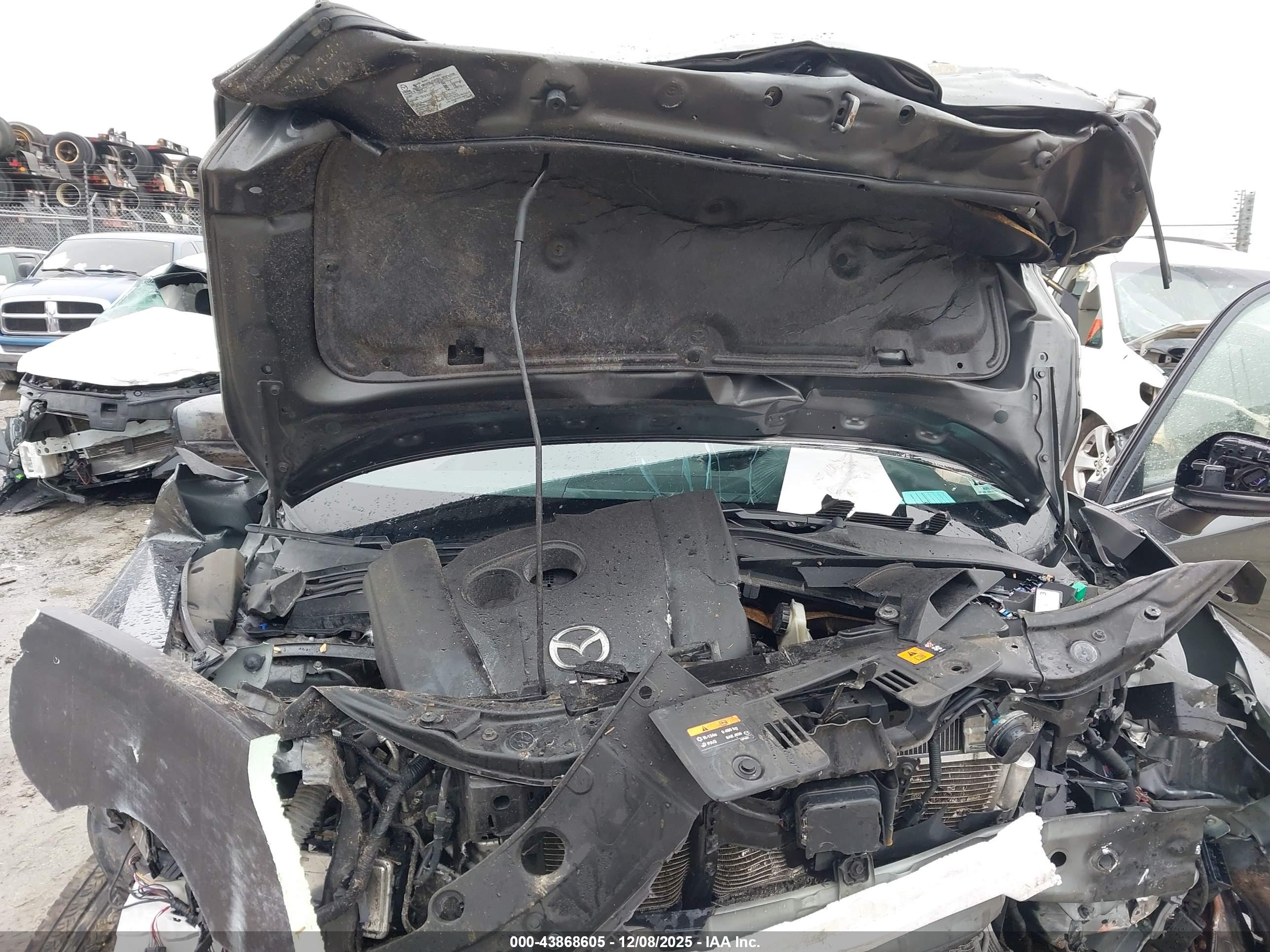 MAZDA CX-5 image 10