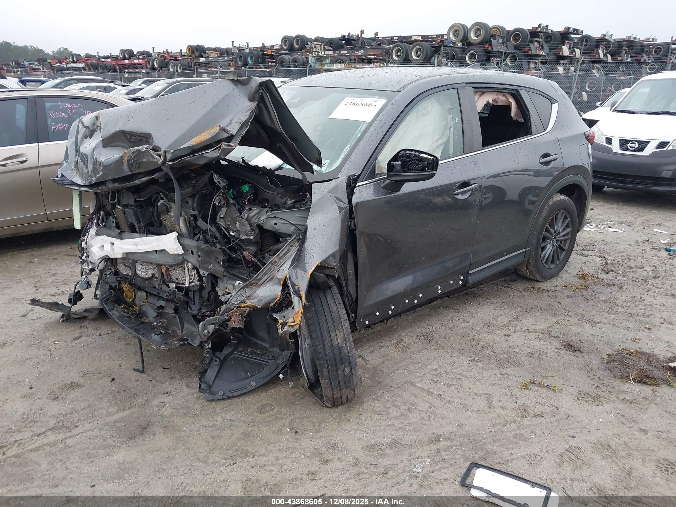 MAZDA CX-5 image 2
