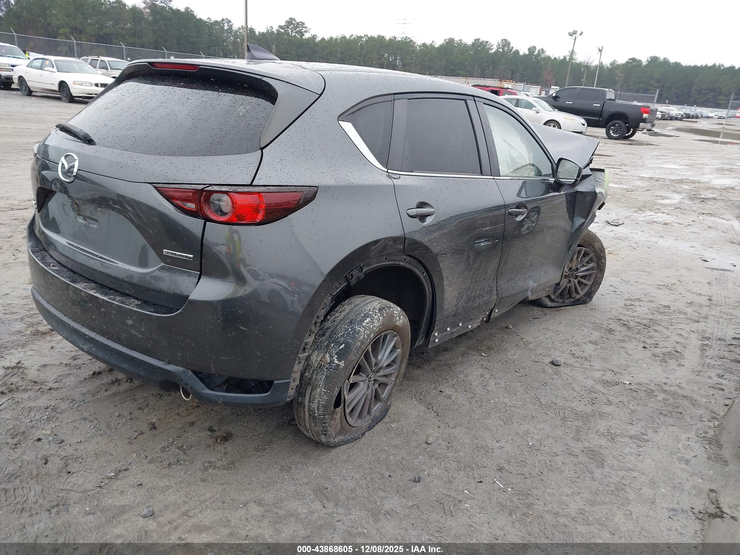 MAZDA CX-5 image 4