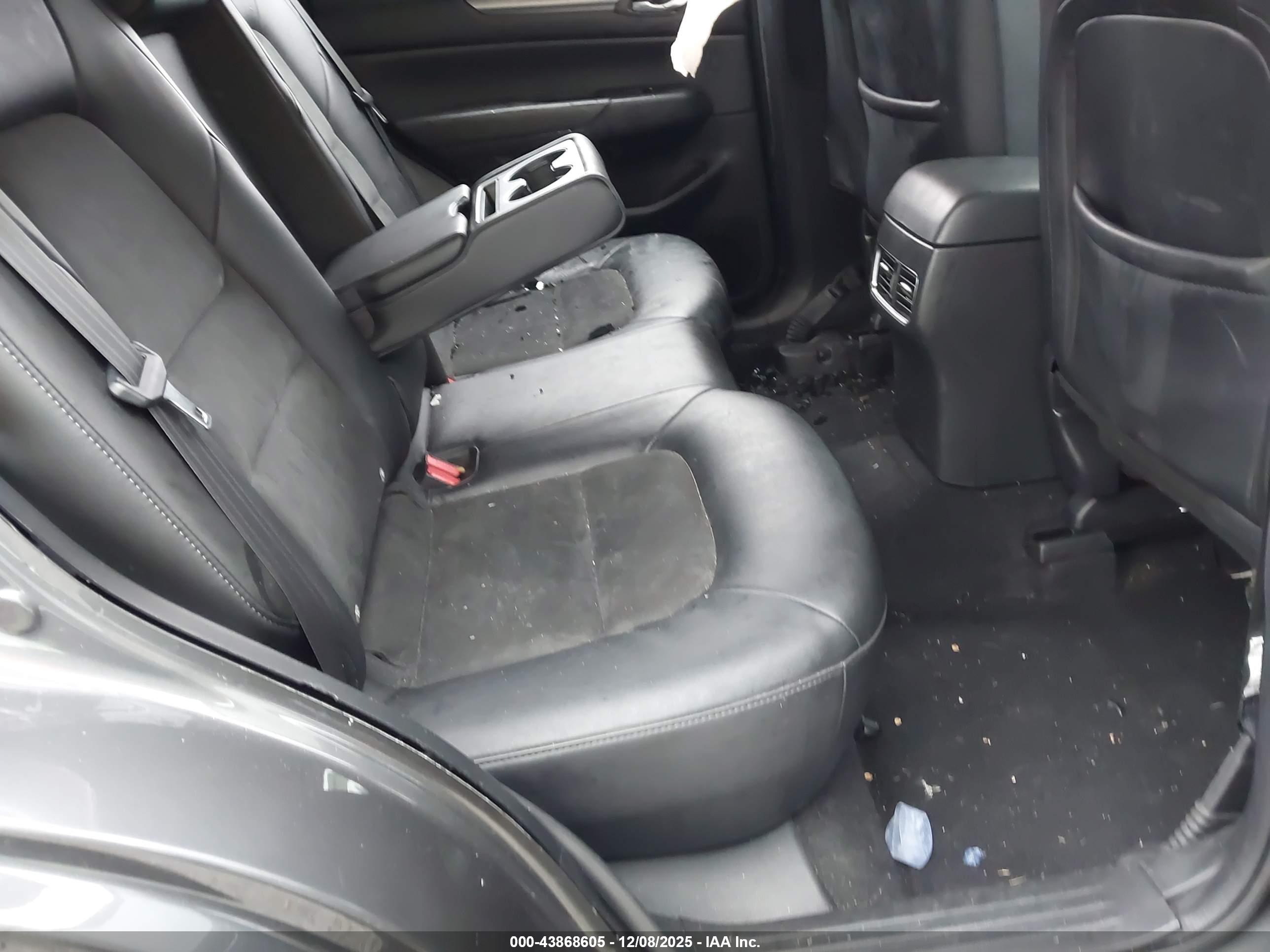 MAZDA CX-5 image 8