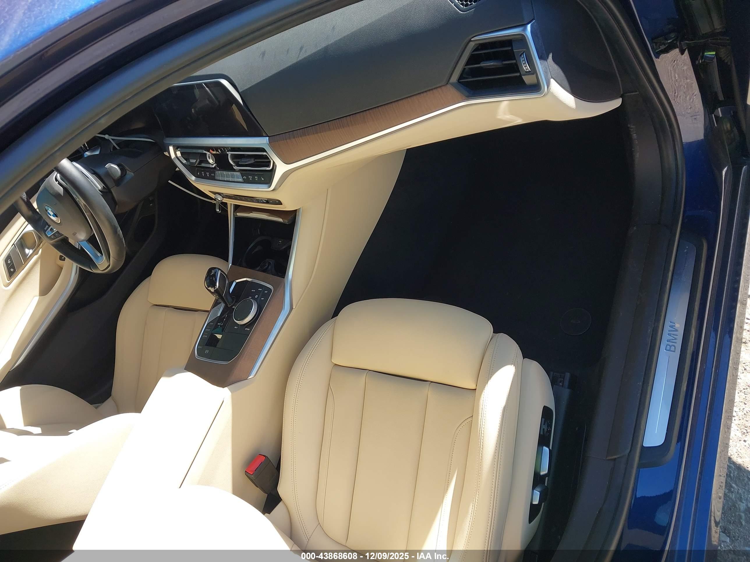 BMW 330I image 5