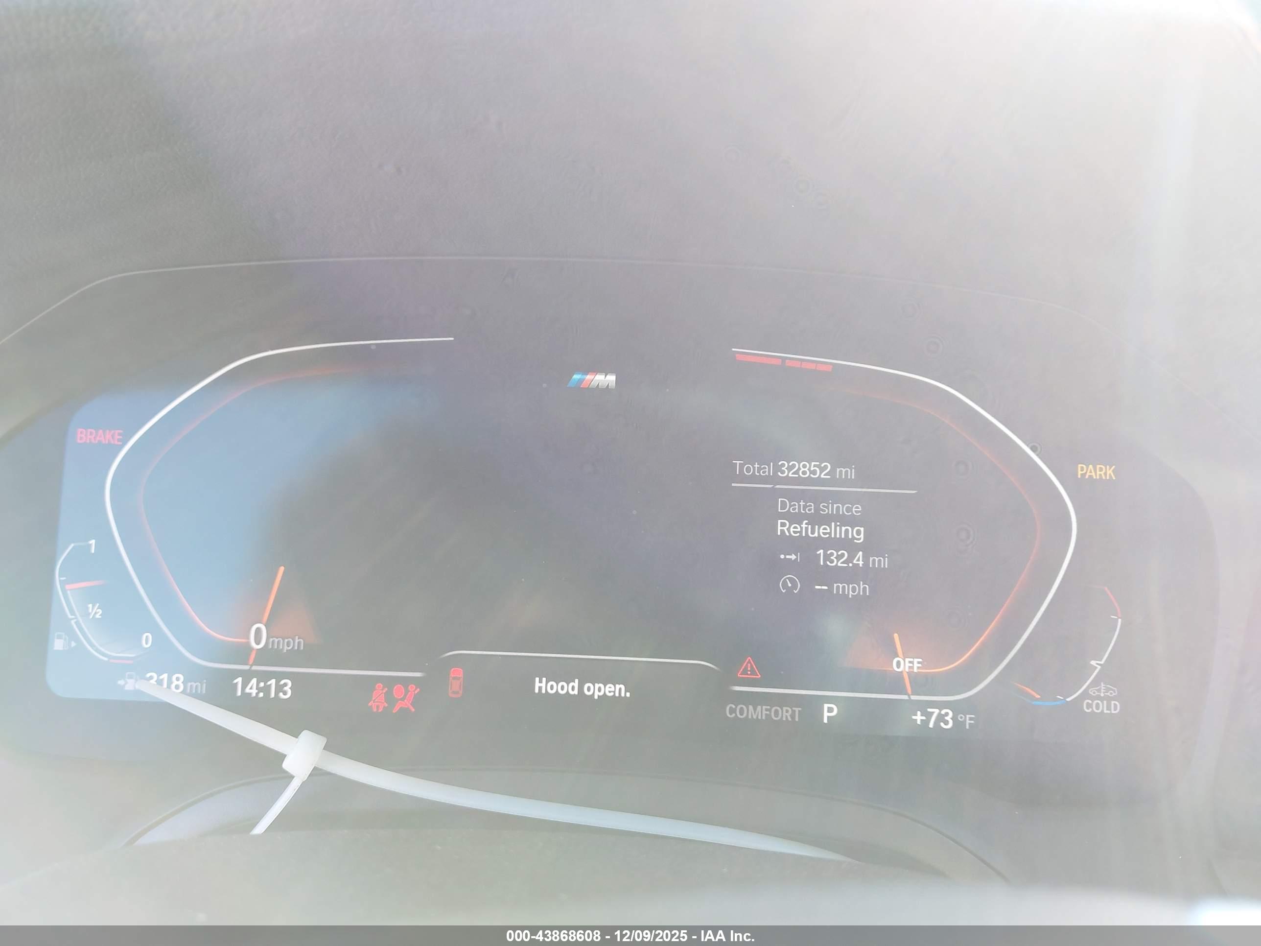 BMW 330I image 7