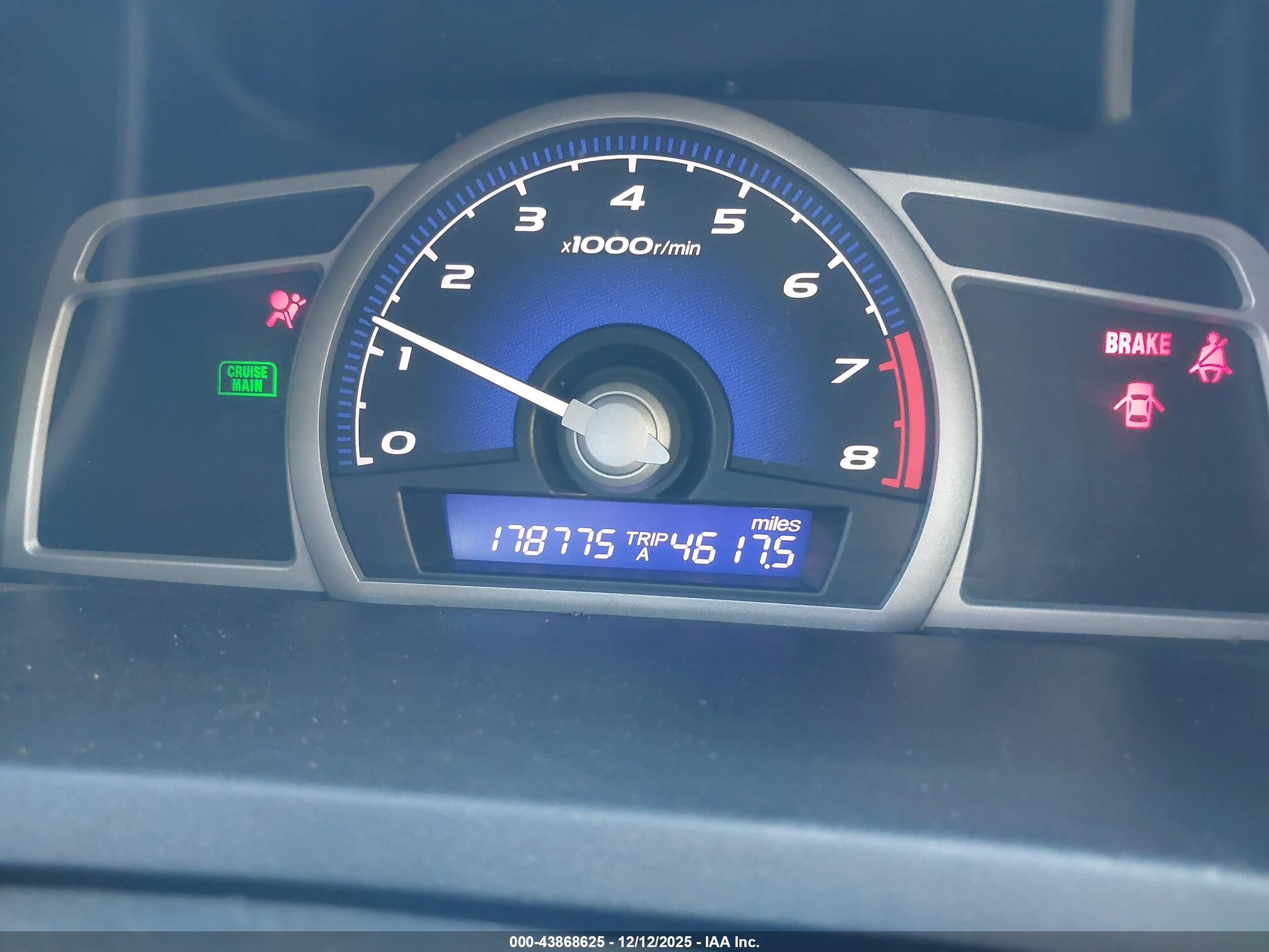 HONDA CIVIC image 7